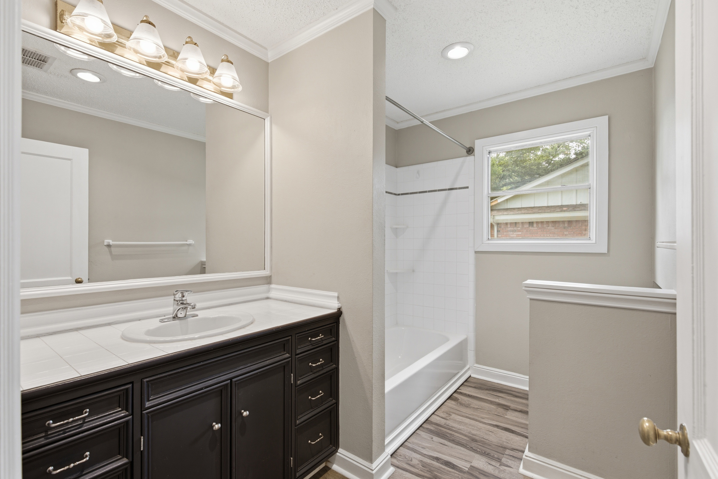 909 Keith Pumphrey Drive River Oaks TX 76114