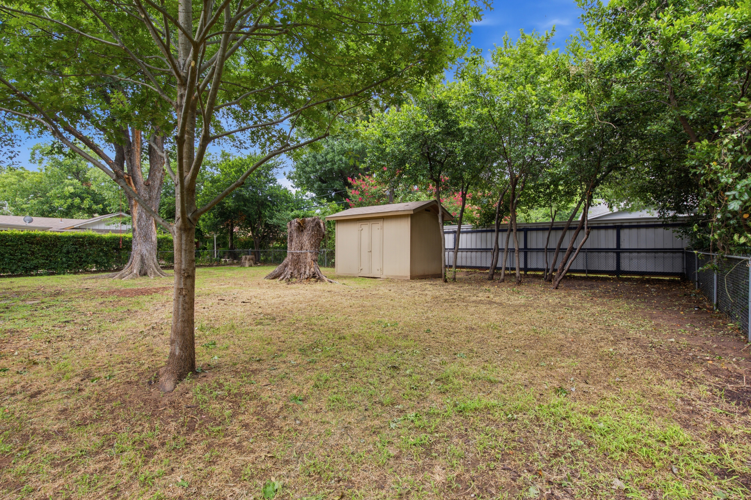 909 Keith Pumphrey Drive River Oaks TX 76114