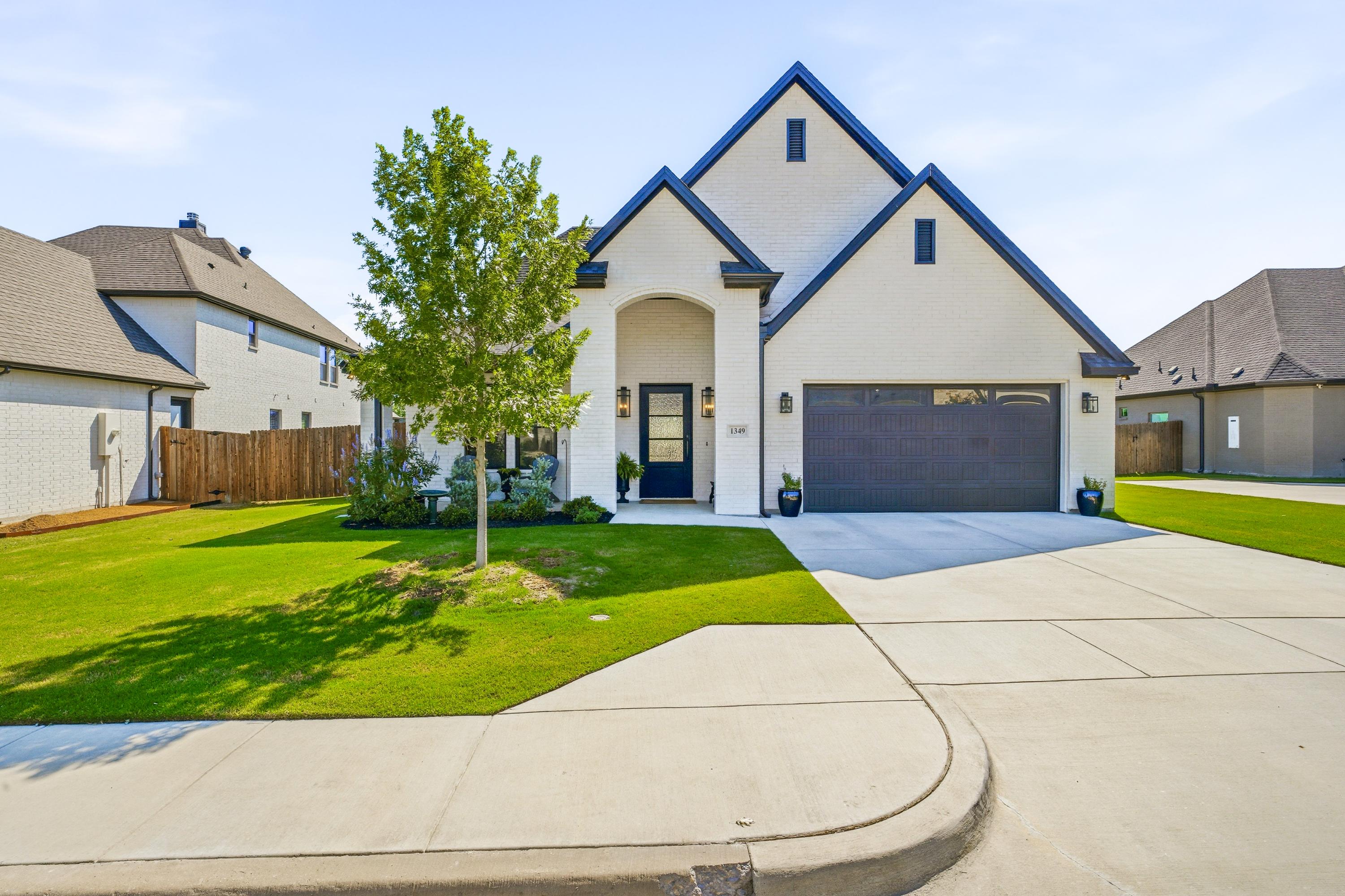 1349 Crown Valley Drive Weatherford TX 76087