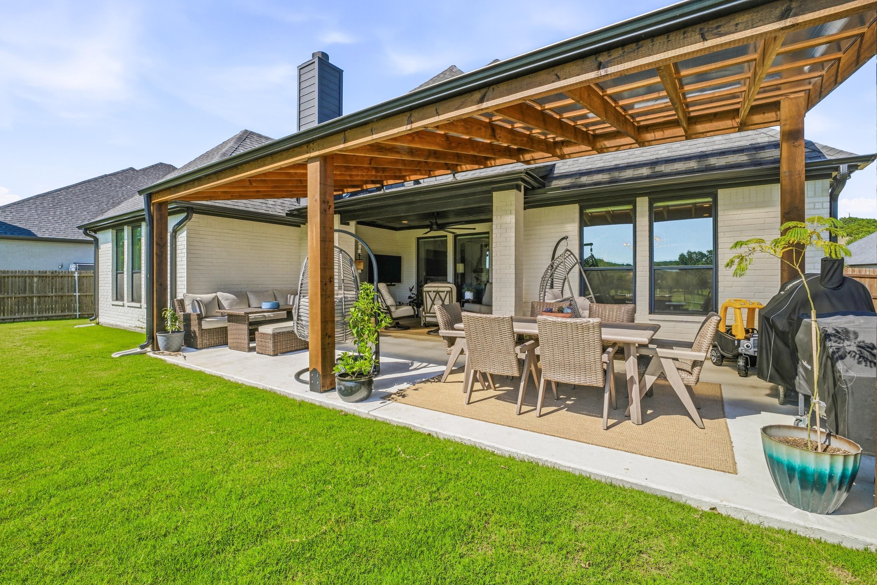 1349 Crown Valley Drive Weatherford TX 76087