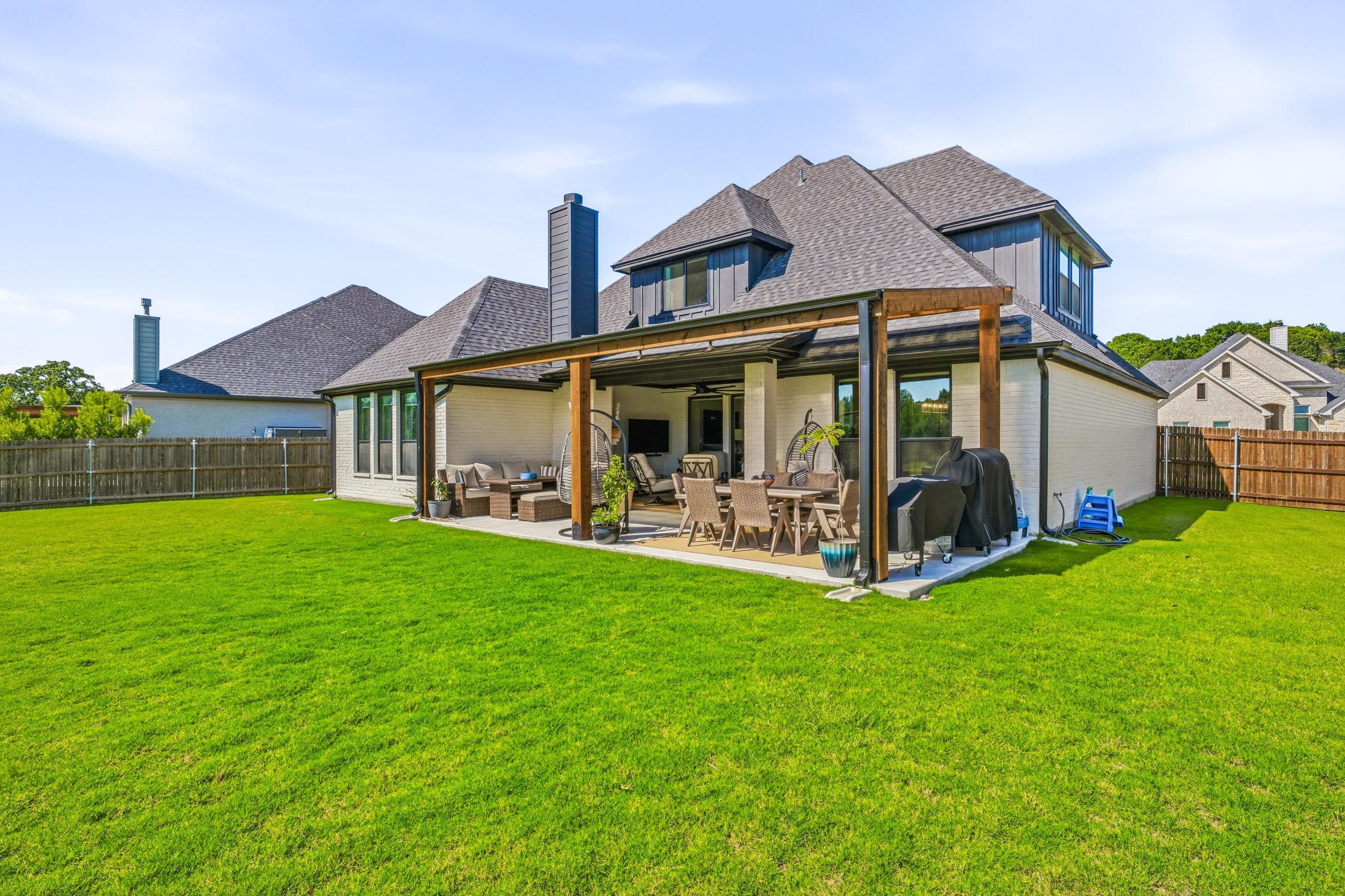 1349 Crown Valley Drive Weatherford TX 76087