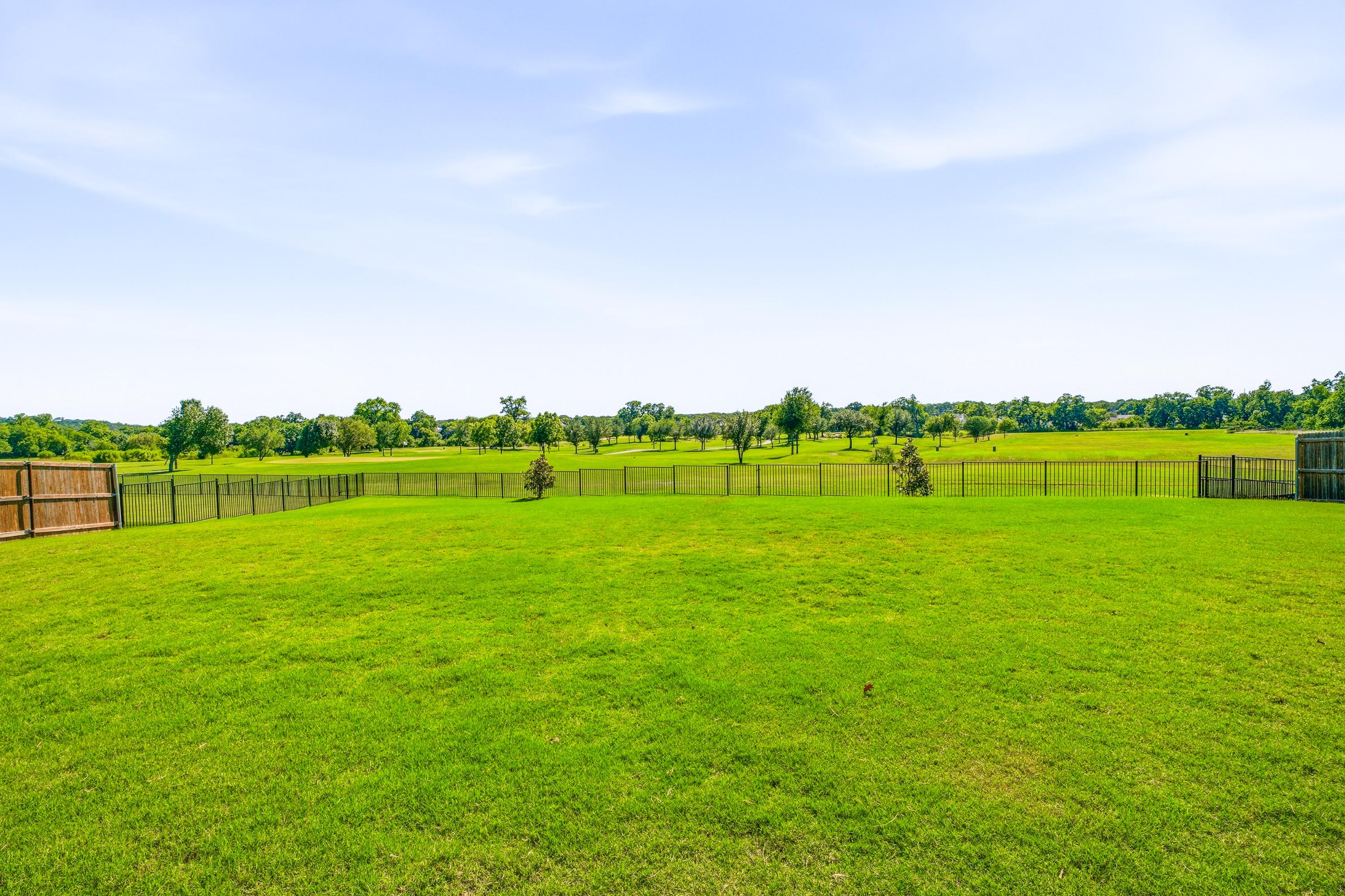 1349 Crown Valley Drive Weatherford TX 76087