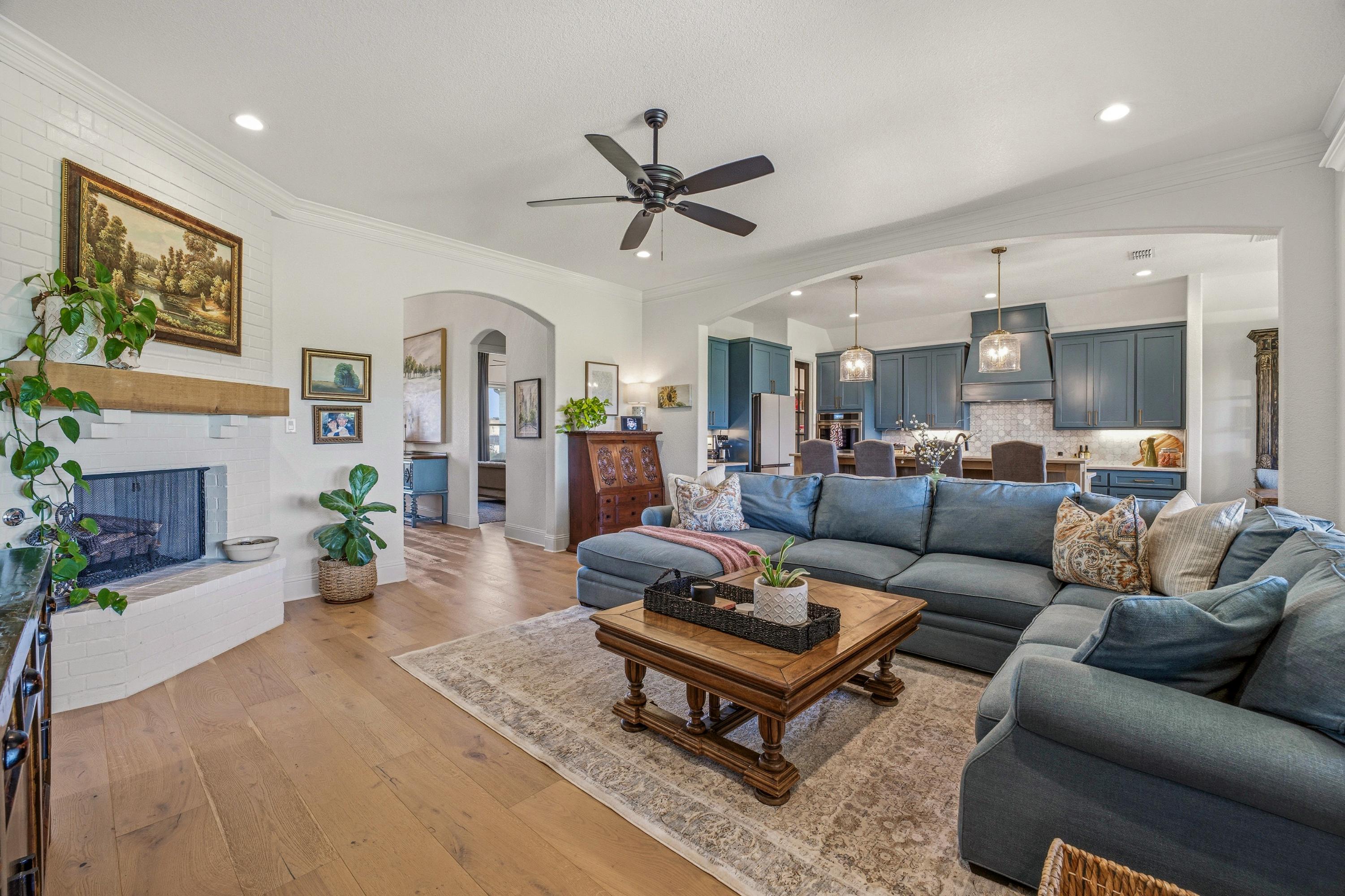 1349 Crown Valley Drive Weatherford TX 76087