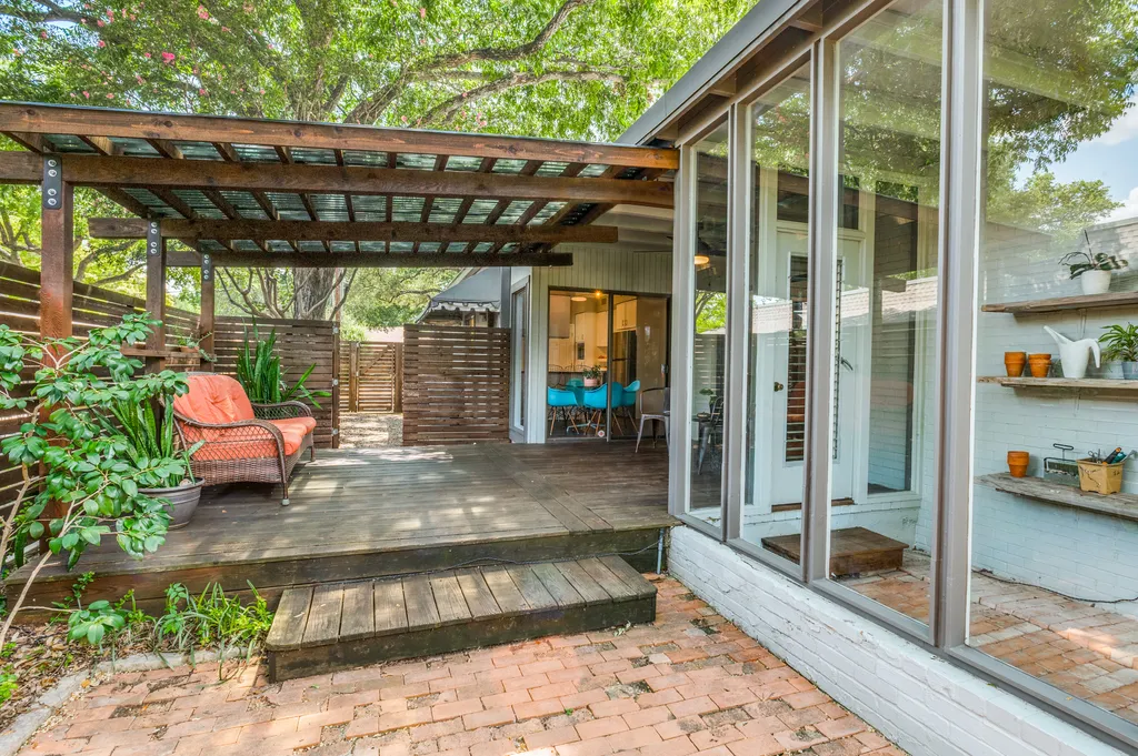 6652 Talbot Parkway Dallas TX 75232