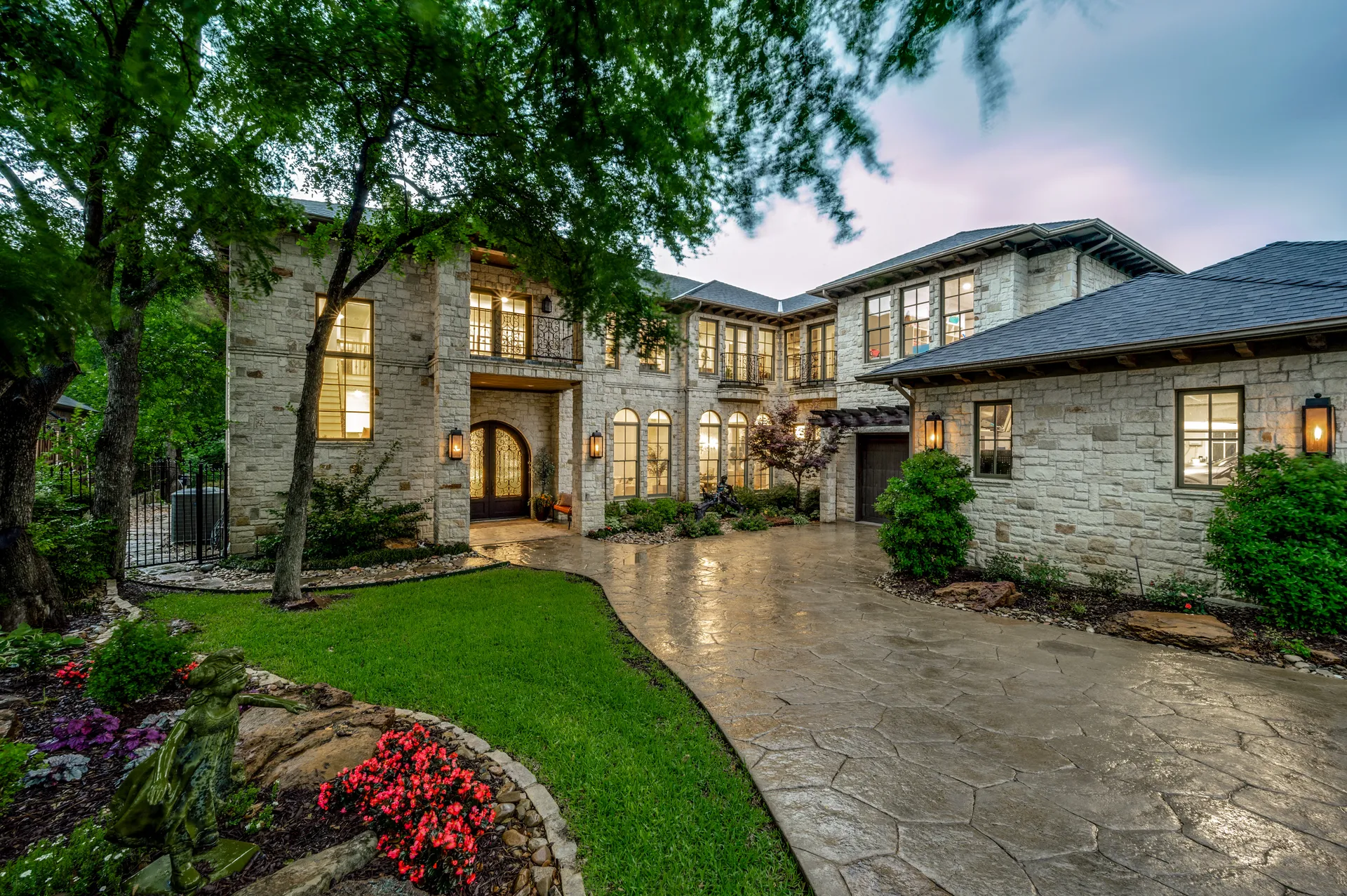 Plano TX, 6645 Whispering Woods Court