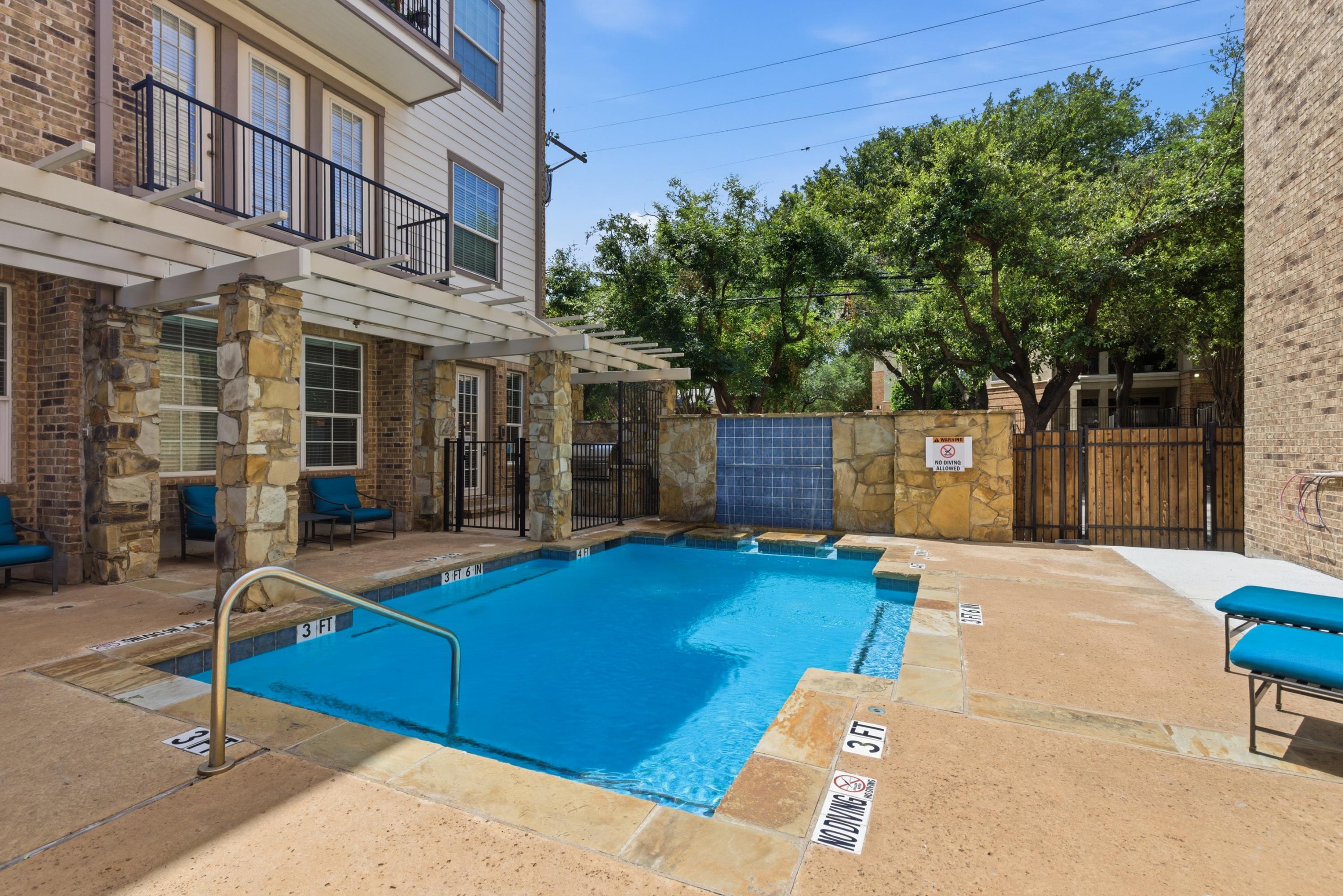 1020 Texas Street Fort Worth TX 76102