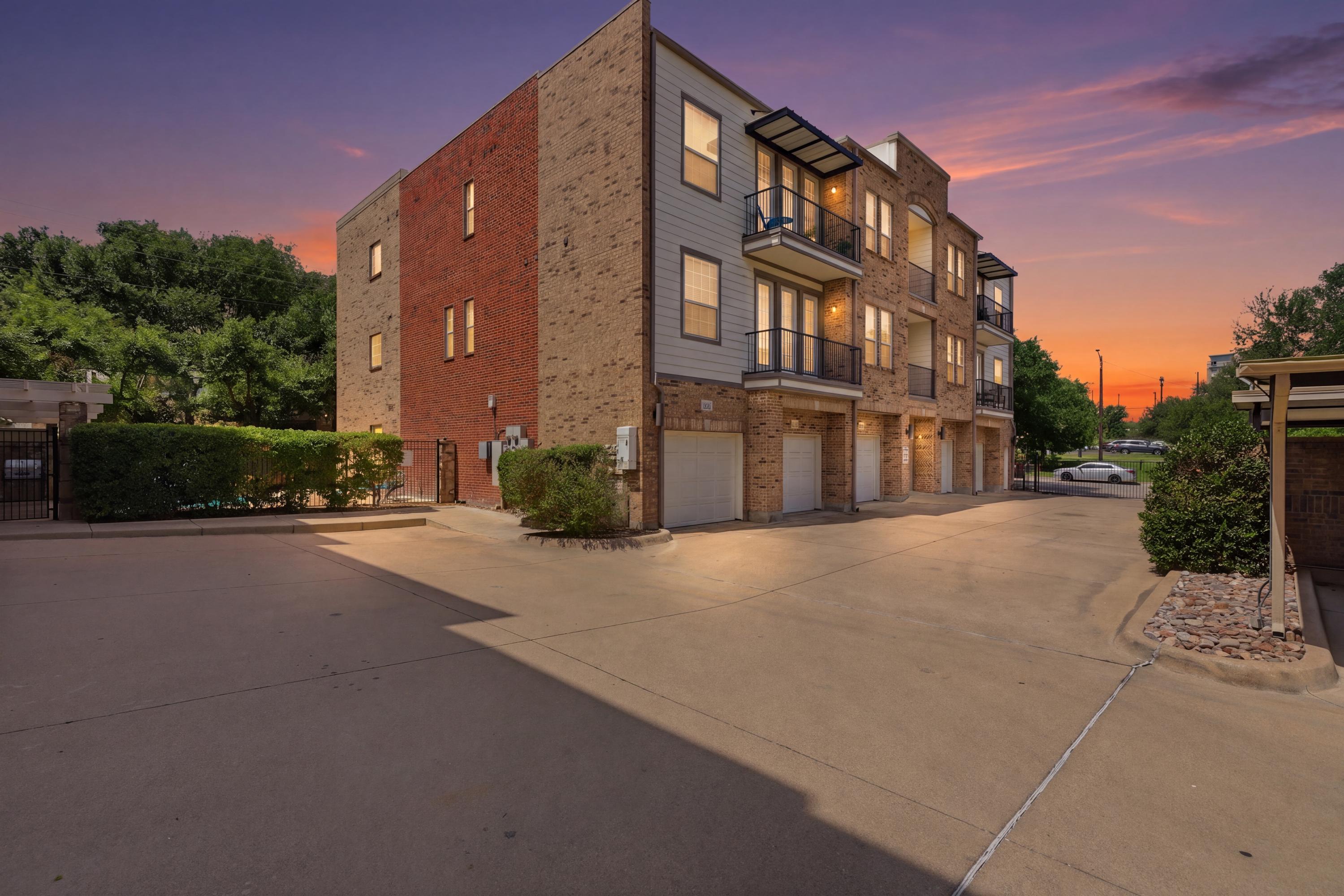 1020 Texas Street Fort Worth TX 76102