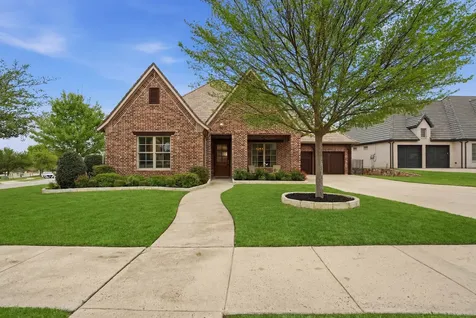 5301 Pradera Court Benbrook TX 76126