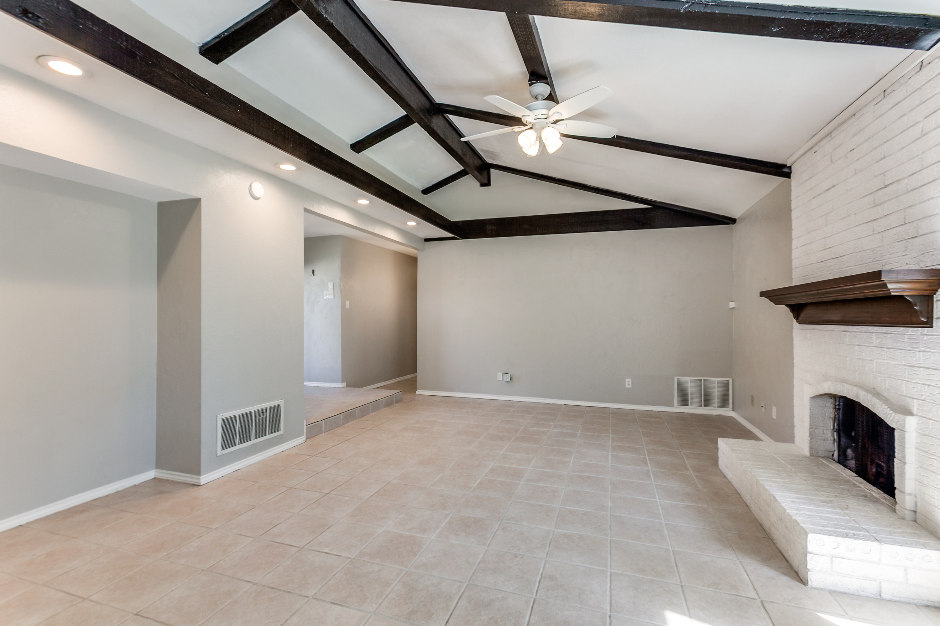 2118 Oak Brook Drive Richardson TX 75081