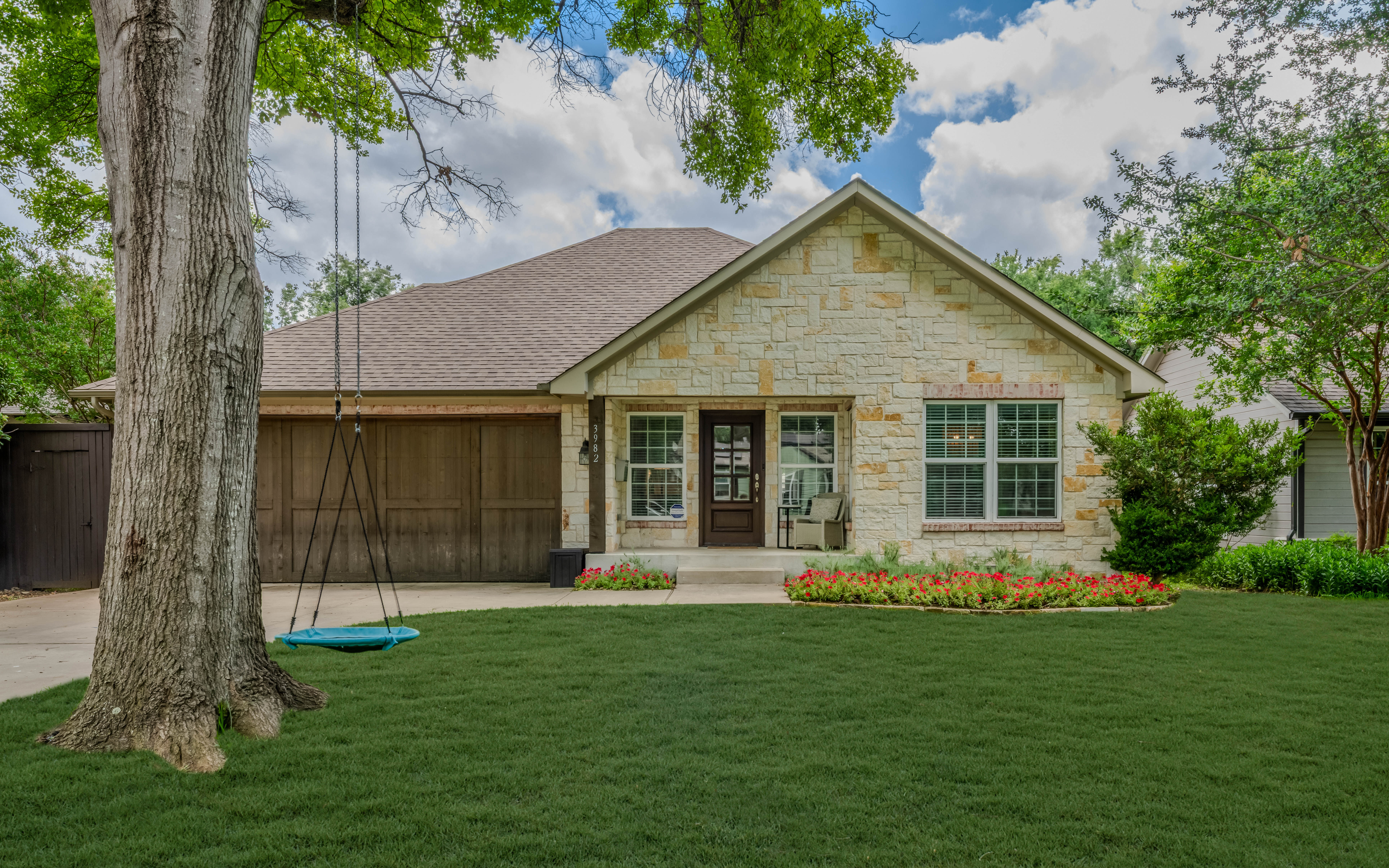 3982 Beechwood Lane Dallas TX 75220