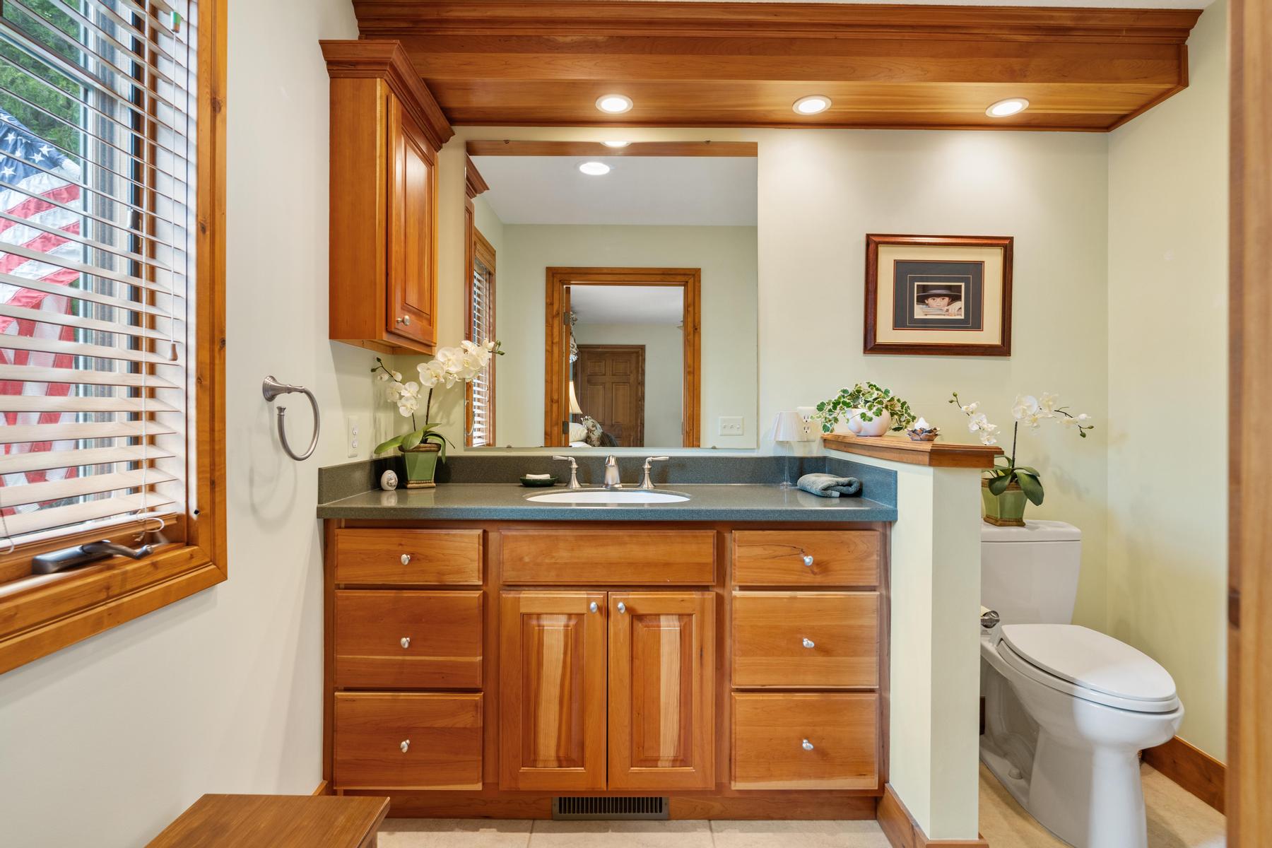 35685 S Charles Road Drummond Island MI 49726