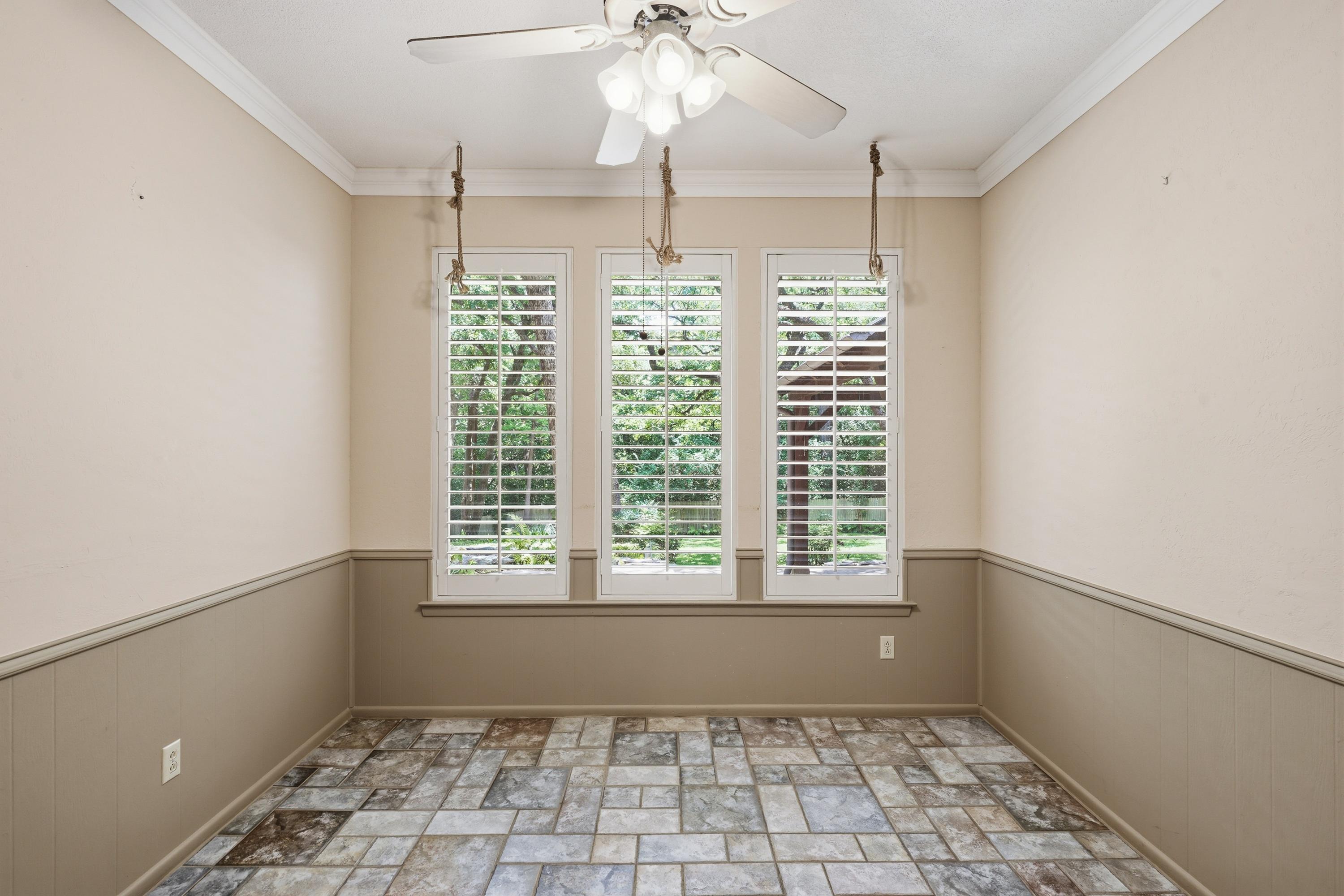 1807 Mossy Oak Street Arlington TX 76012