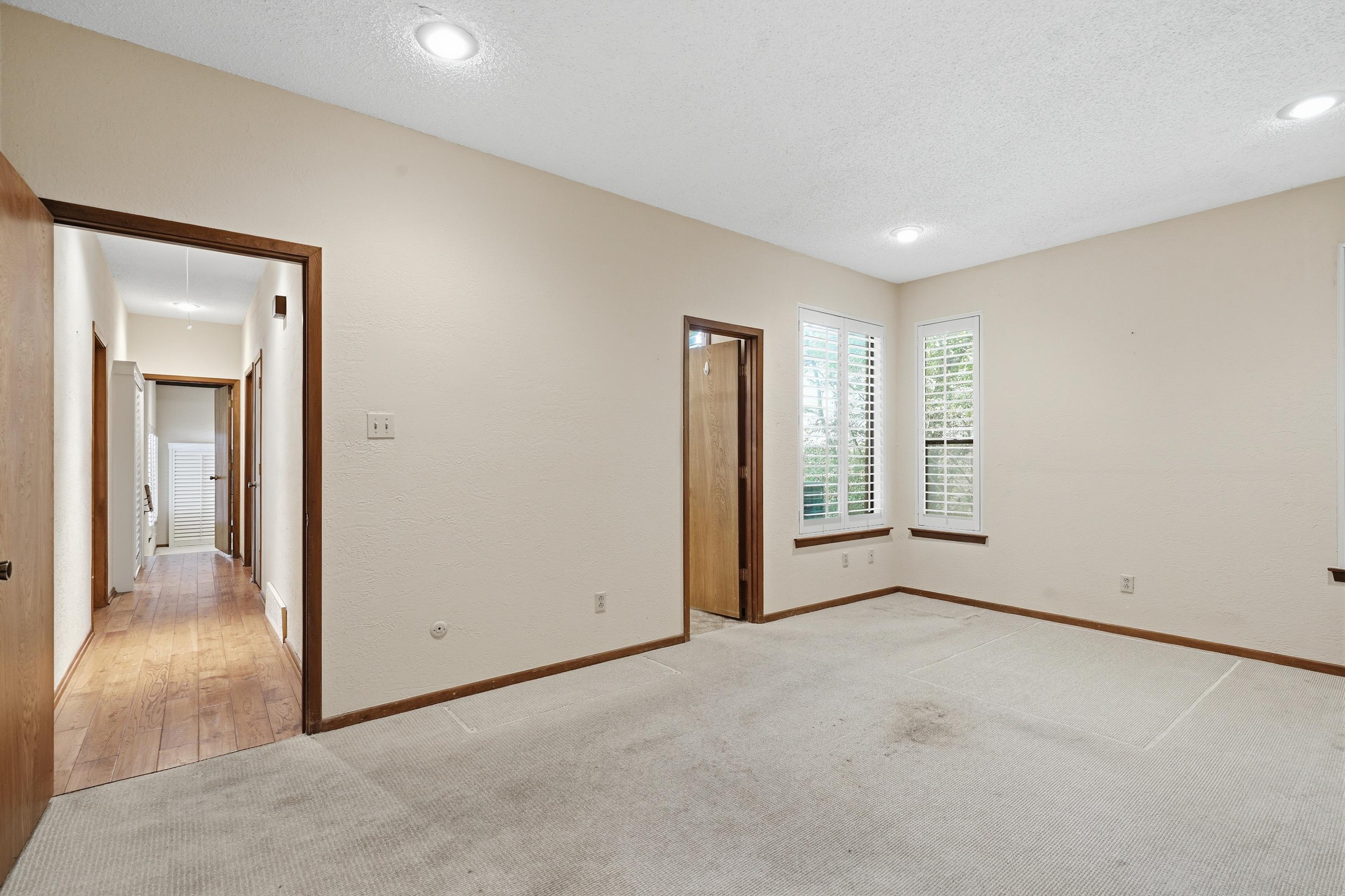 1807 Mossy Oak Street Arlington TX 76012