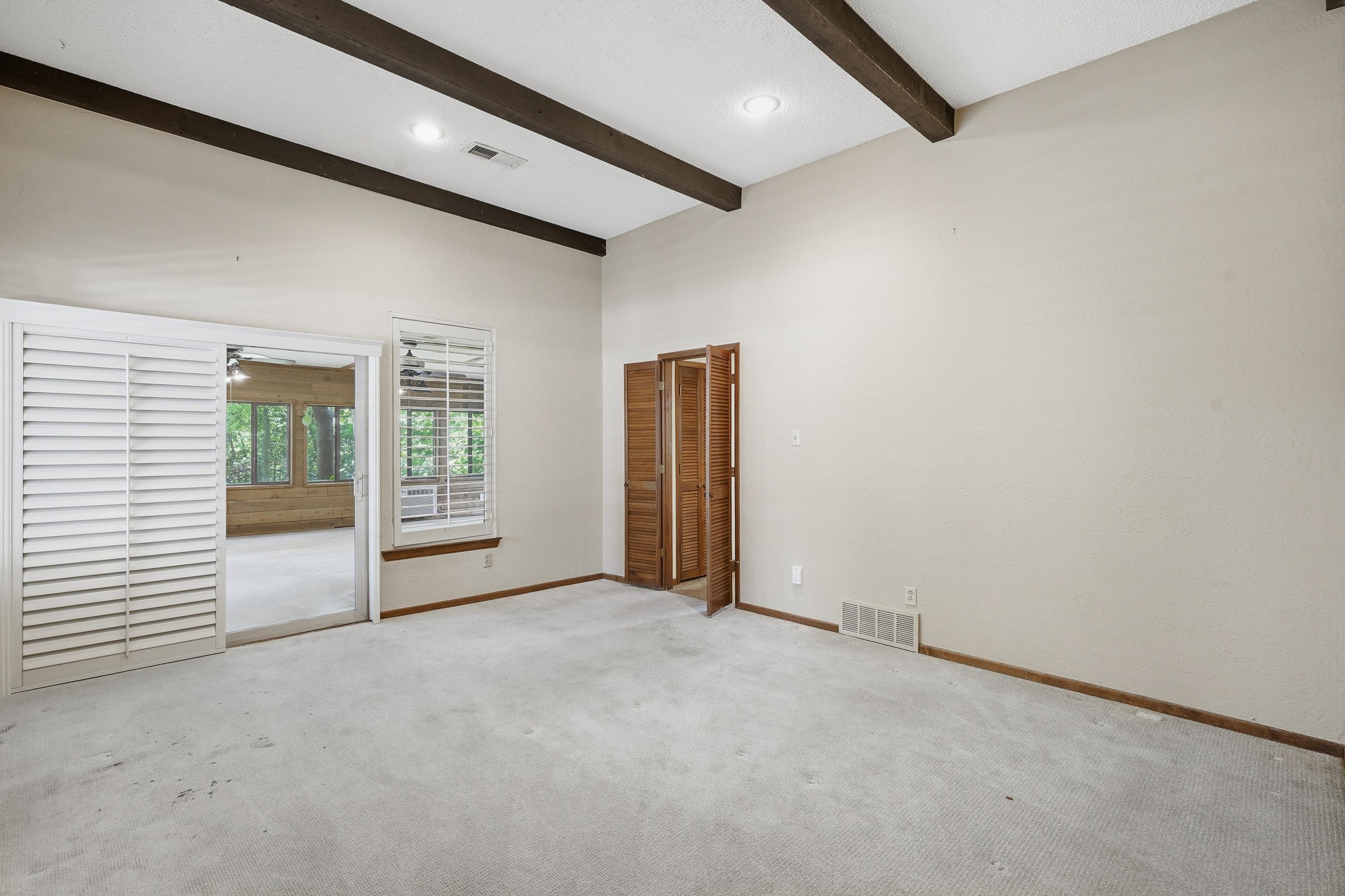 1807 Mossy Oak Street Arlington TX 76012