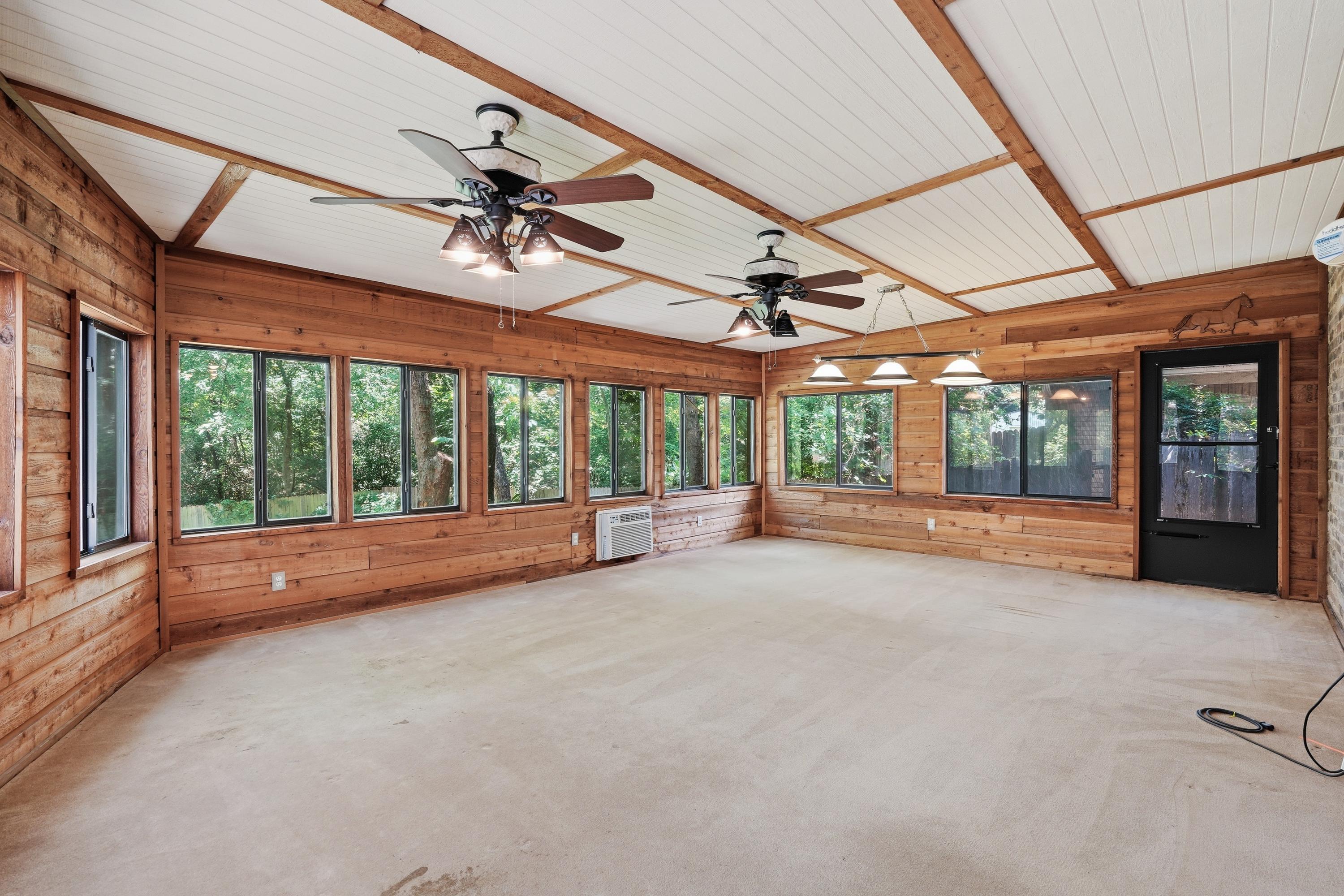 1807 Mossy Oak Street Arlington TX 76012