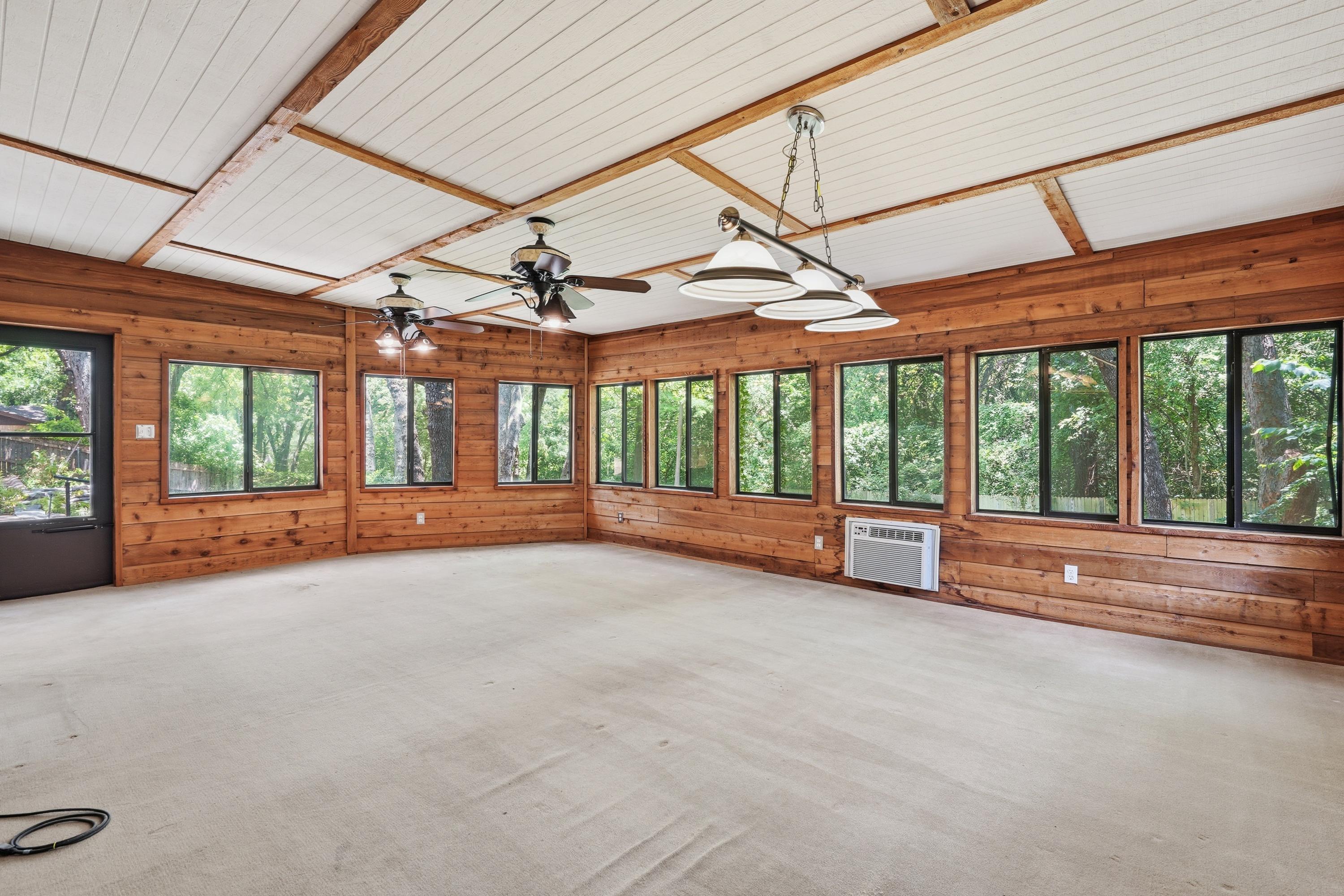 1807 Mossy Oak Street Arlington TX 76012