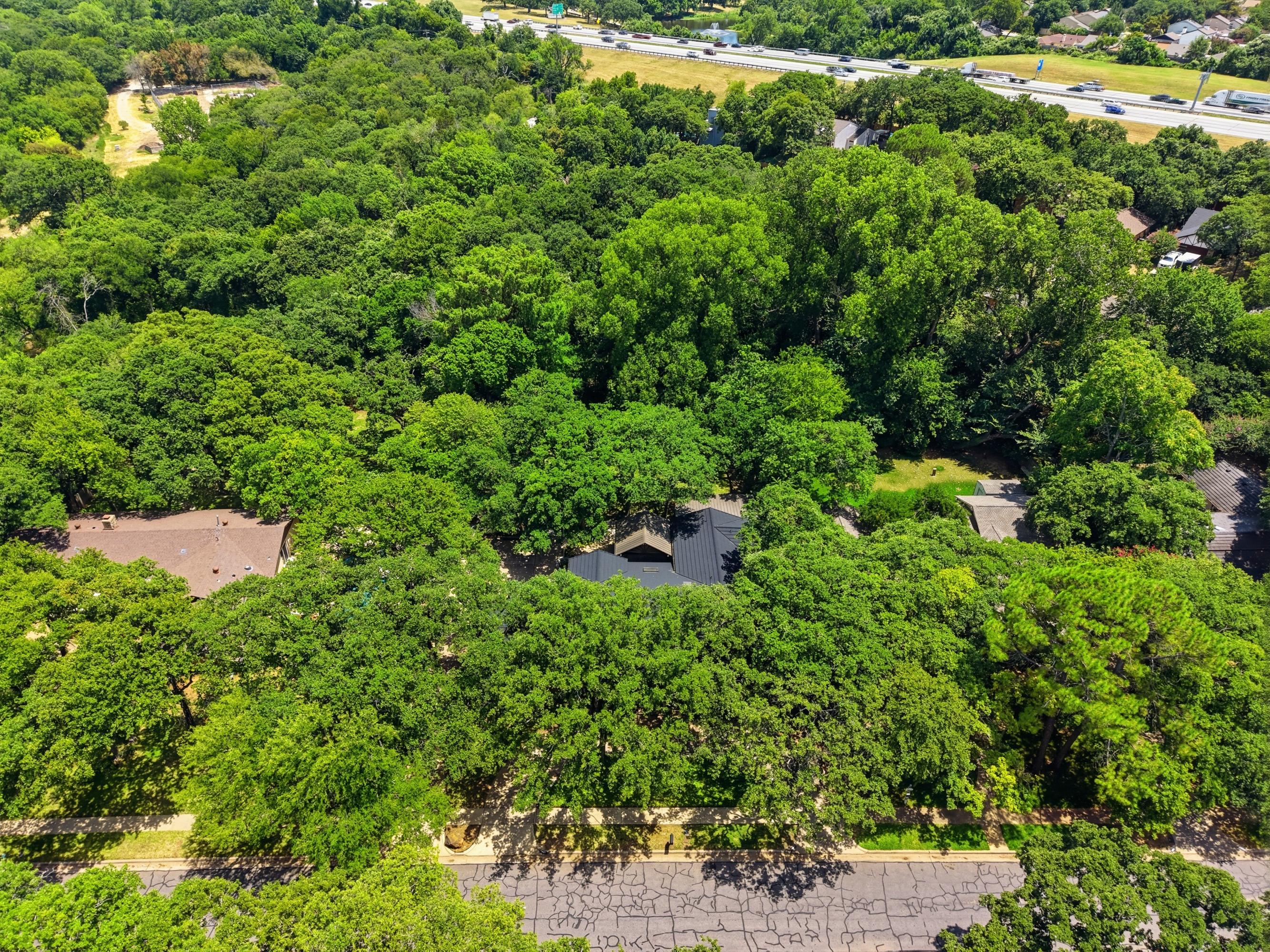 1807 Mossy Oak Street Arlington TX 76012