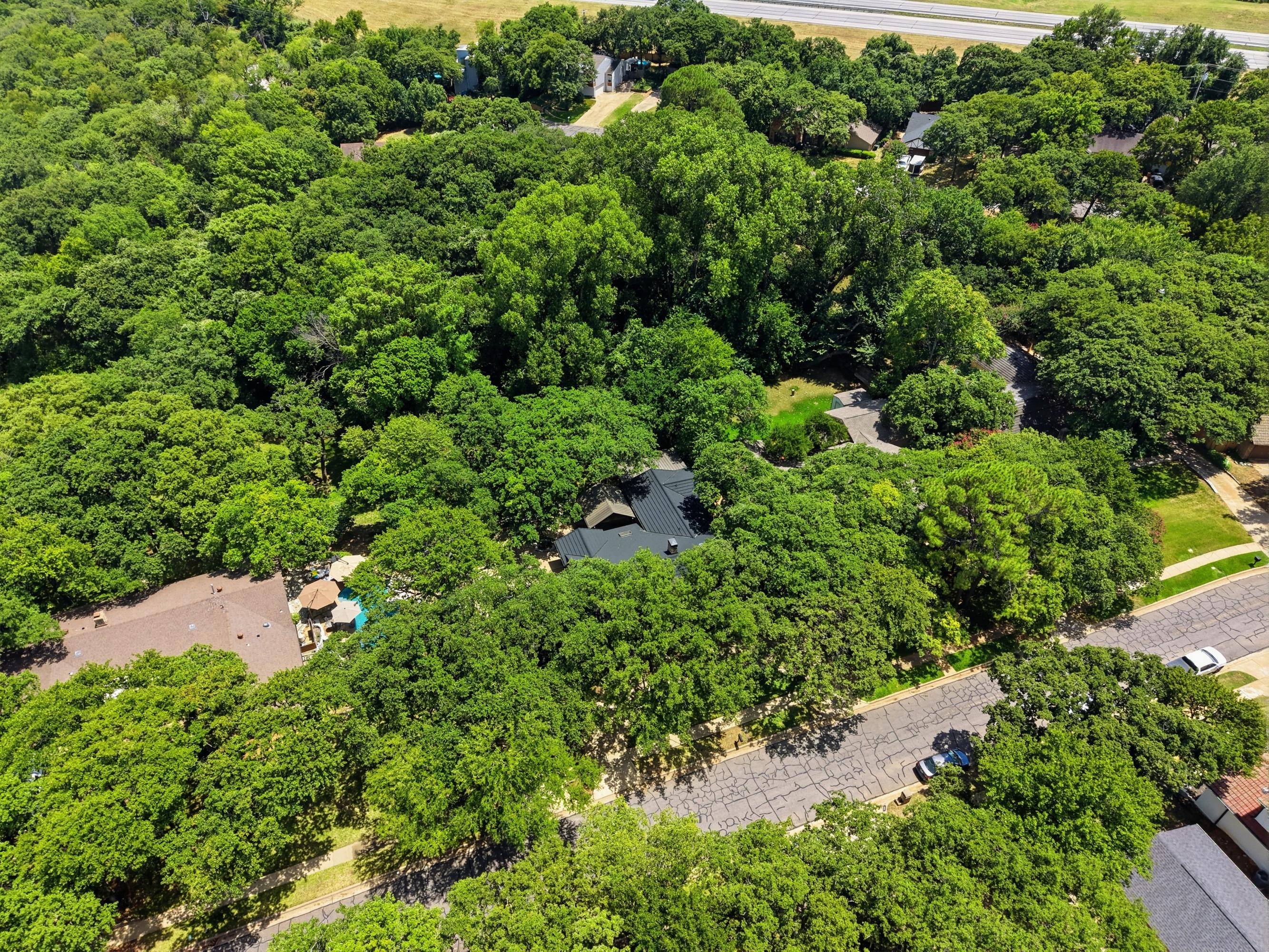 1807 Mossy Oak Street Arlington TX 76012