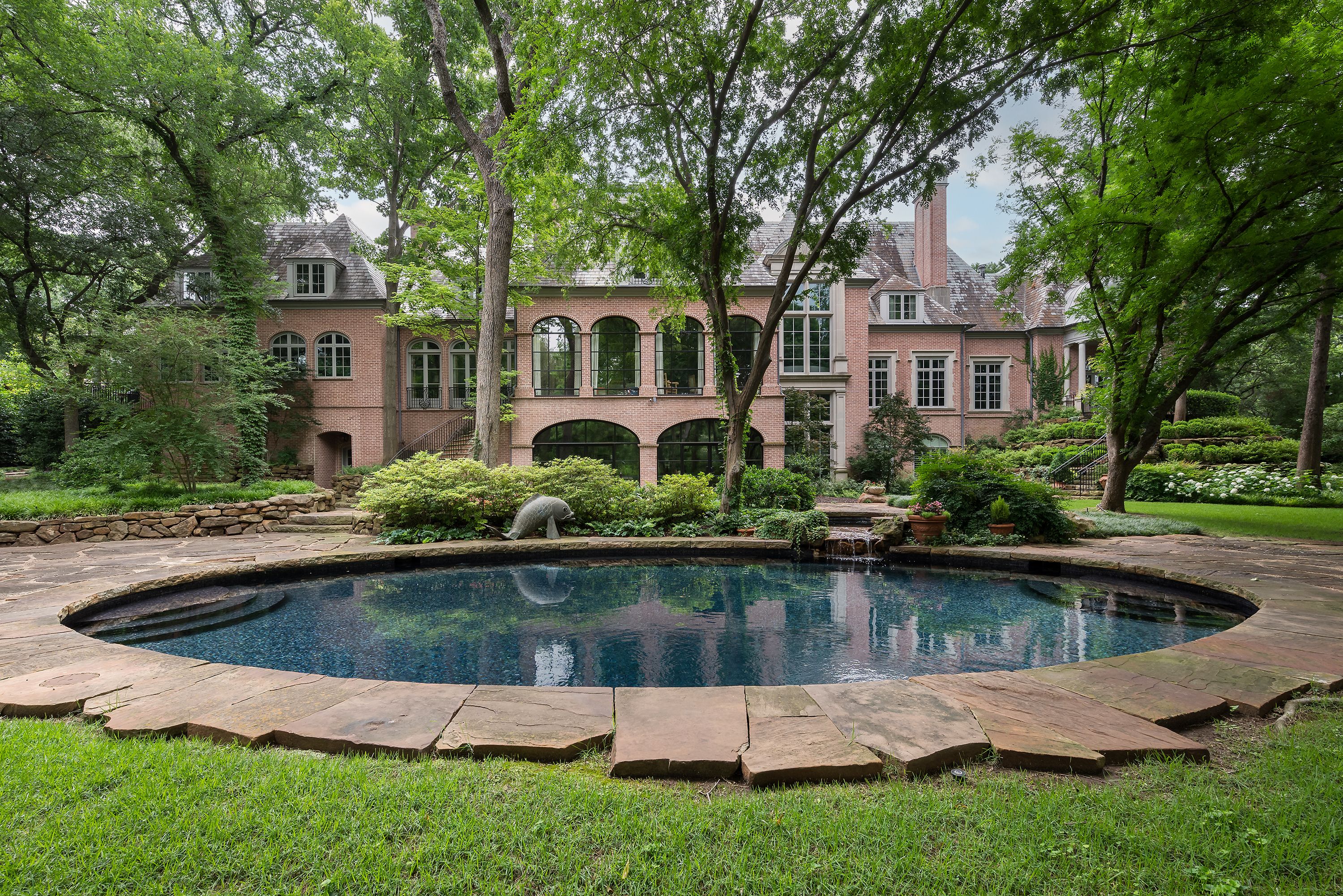 9769 Audubon Place Dallas TX 75220