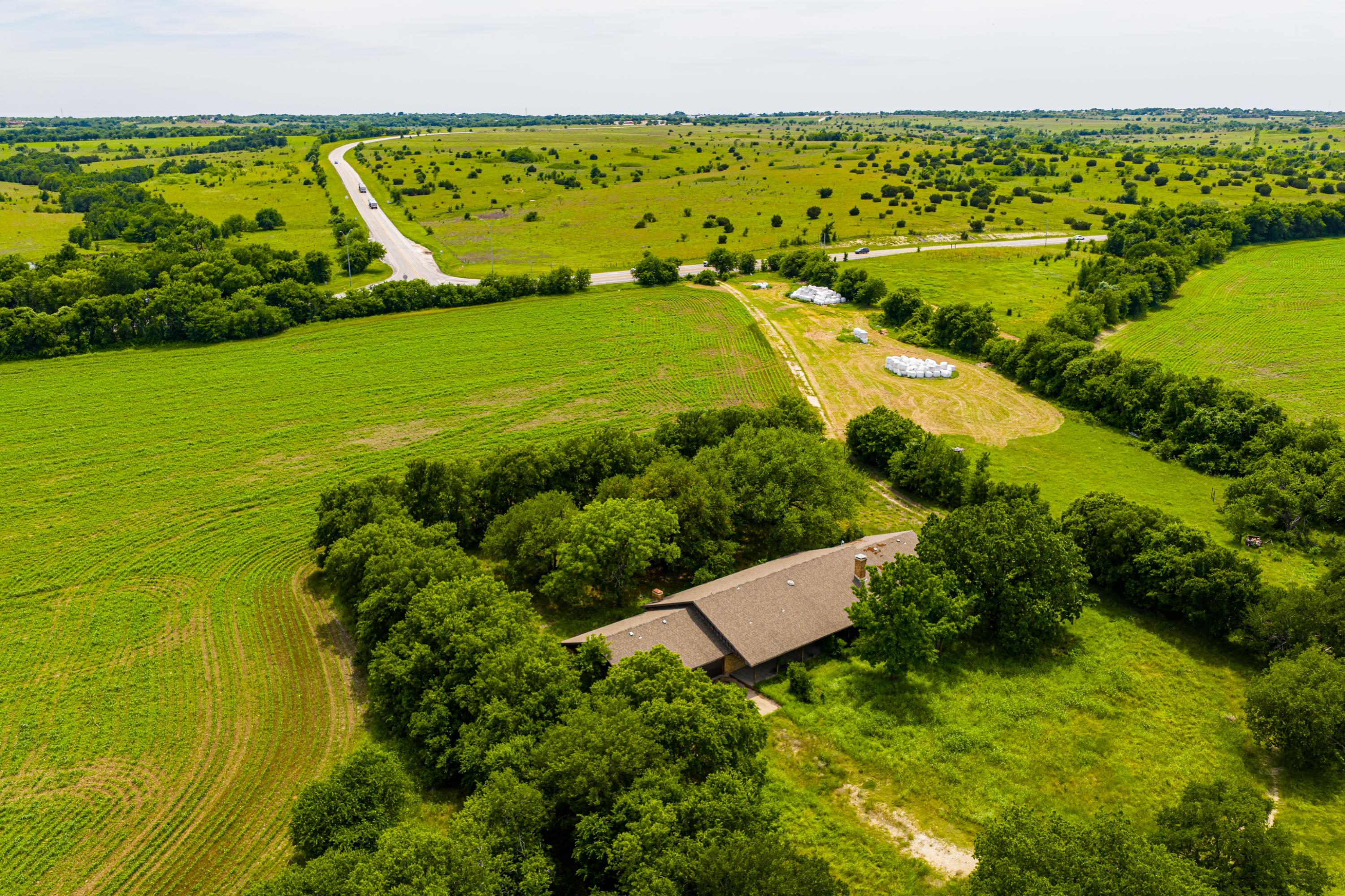3900 W Highway 67 Cleburne TX 76033
