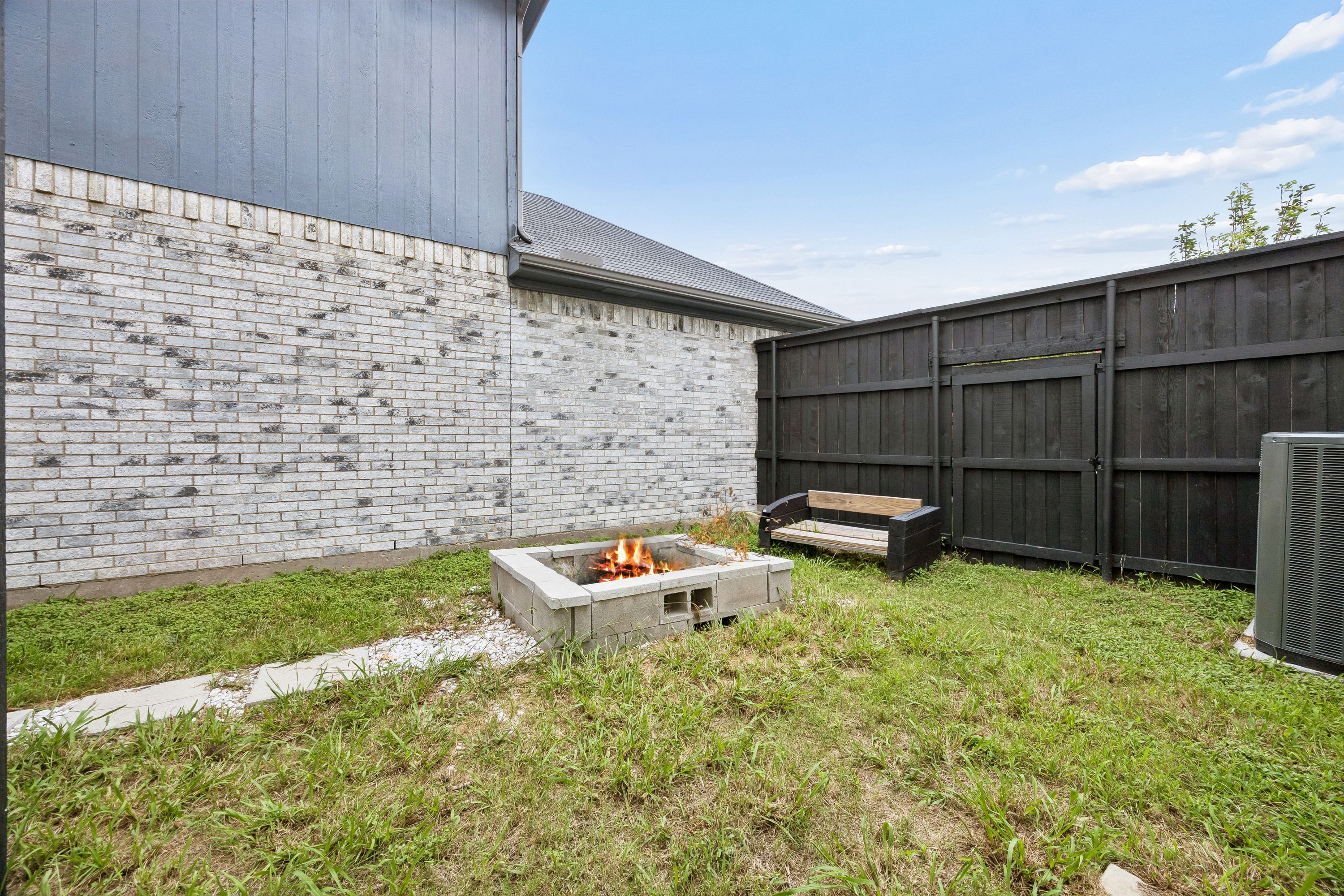 529 Picketts Drive Mesquite TX 75149