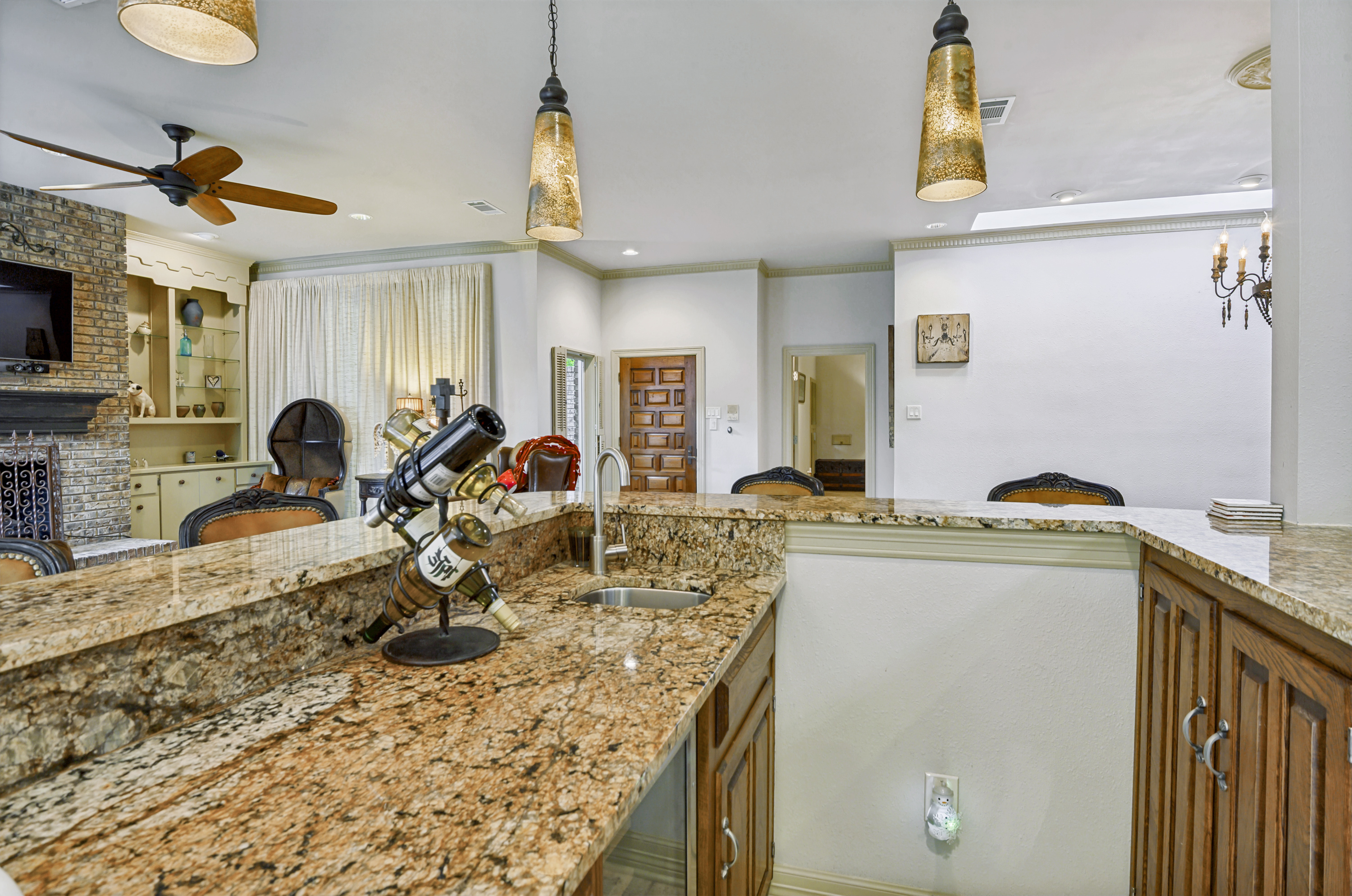 1632 Banbury Lane Carrollton TX 75006