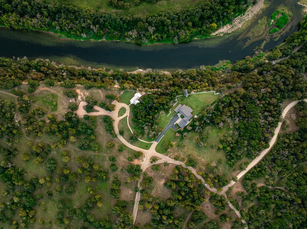1100 Private Road 22004 Aquilla TX 76622