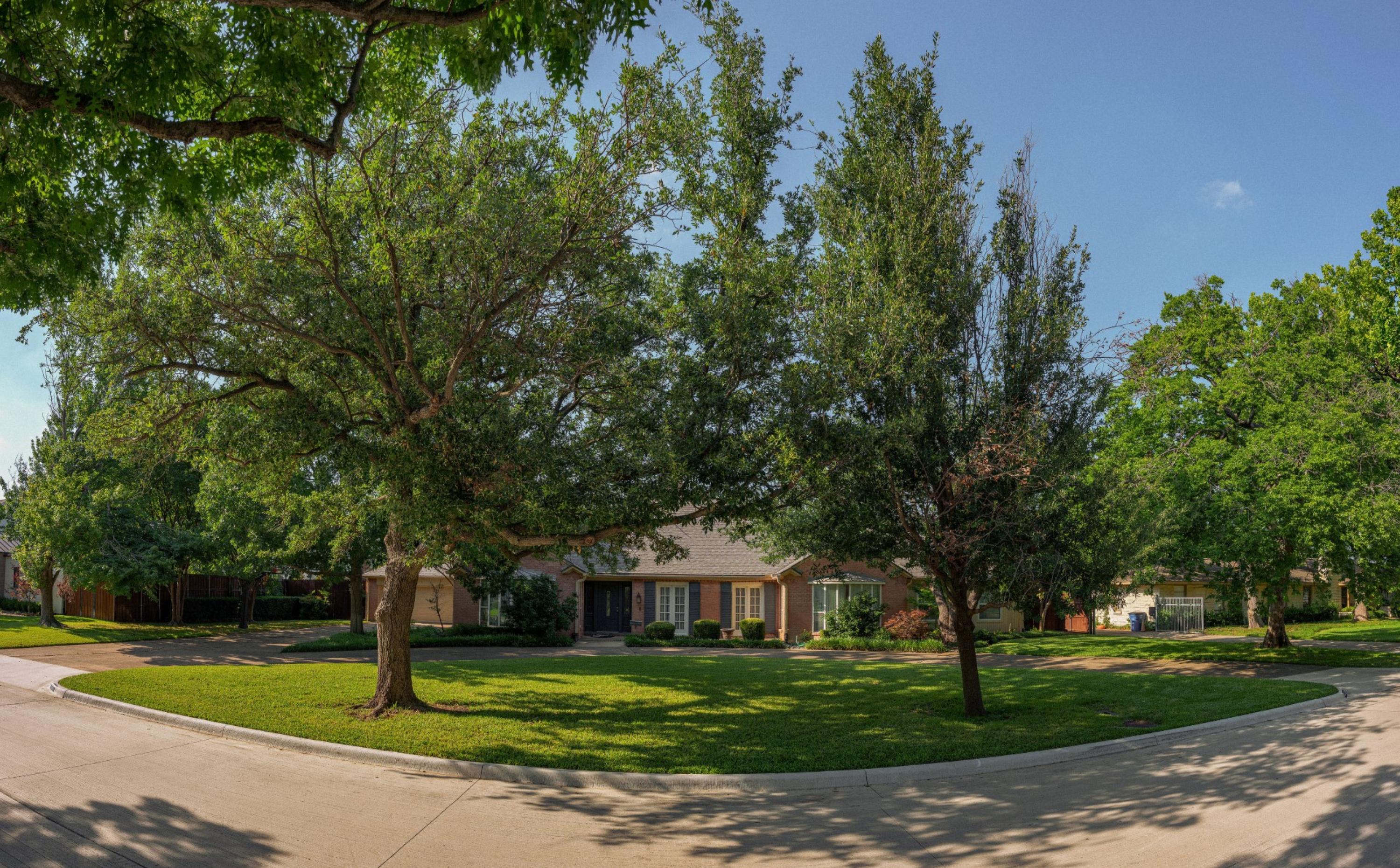 6131 Joyce Way Dallas TX 75225