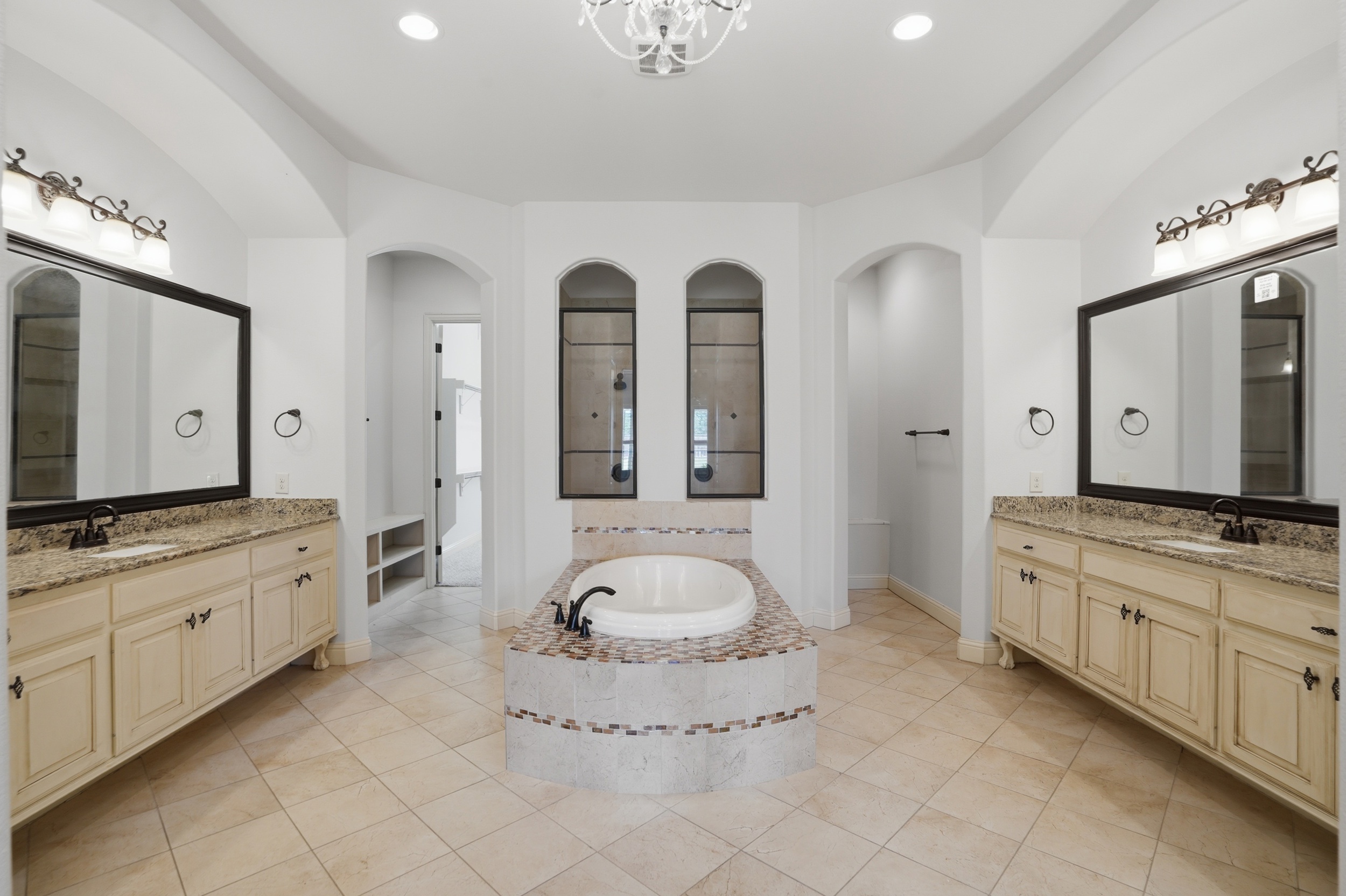 715 Simmons Road Double Oak TX 75077