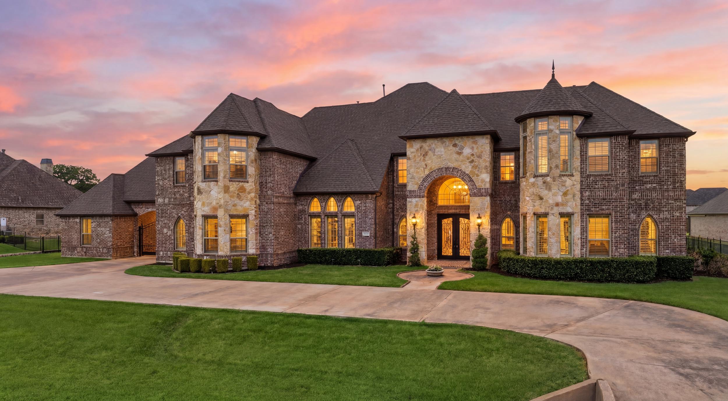 715 Simmons Road Double Oak TX 75077