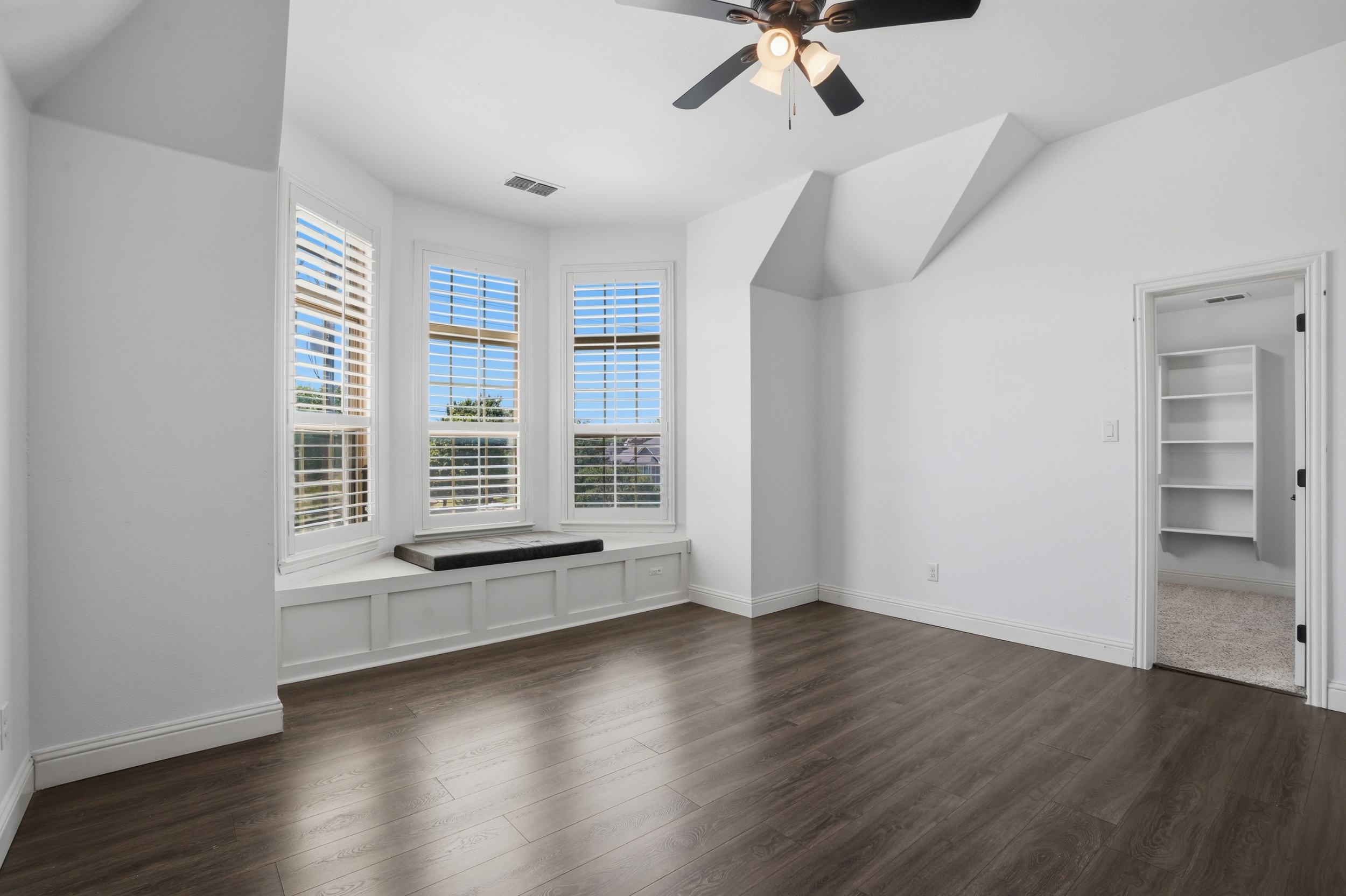715 Simmons Road Double Oak TX 75077