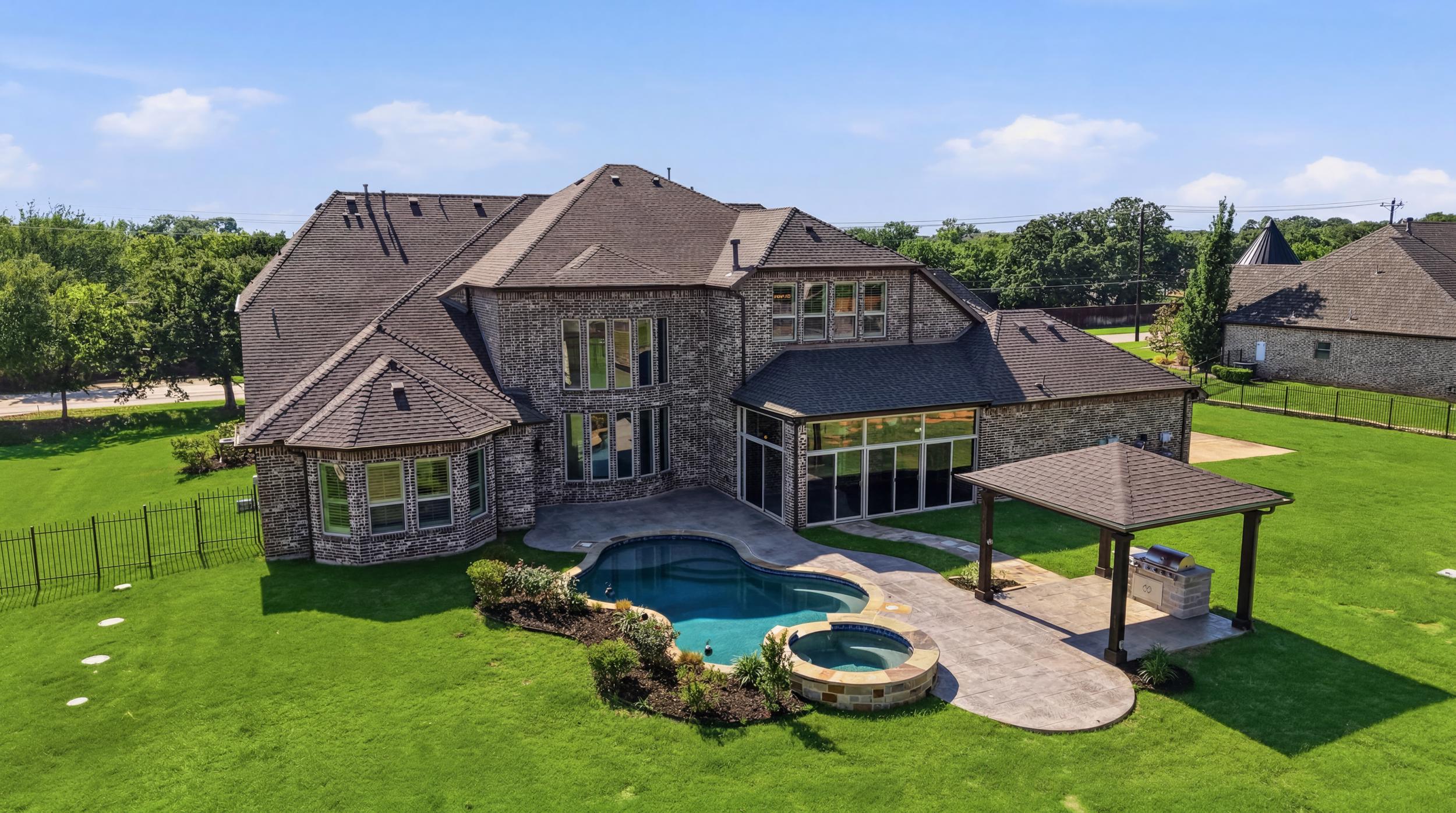 715 Simmons Road Double Oak TX 75077