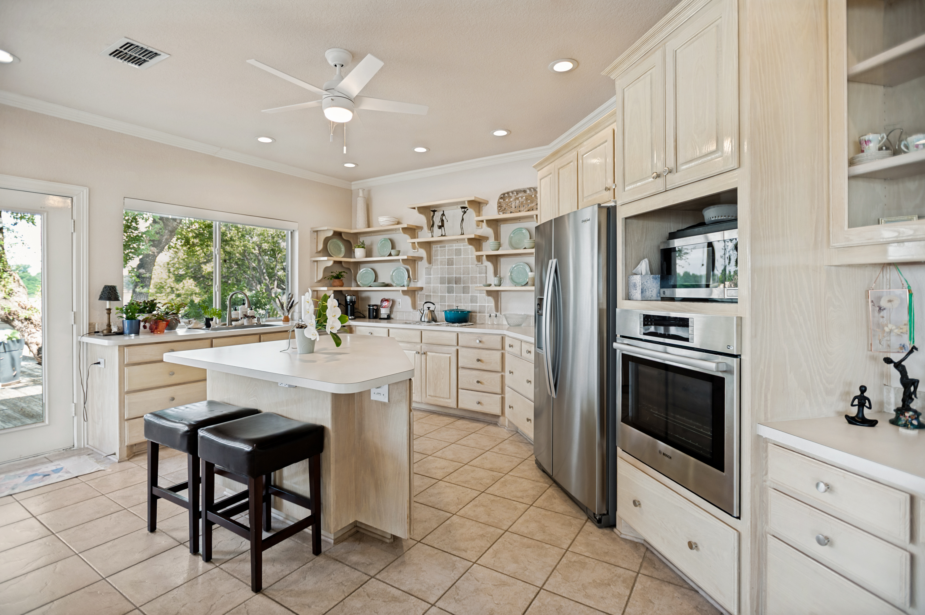 8417 Island View Drive Fort Worth TX 76135