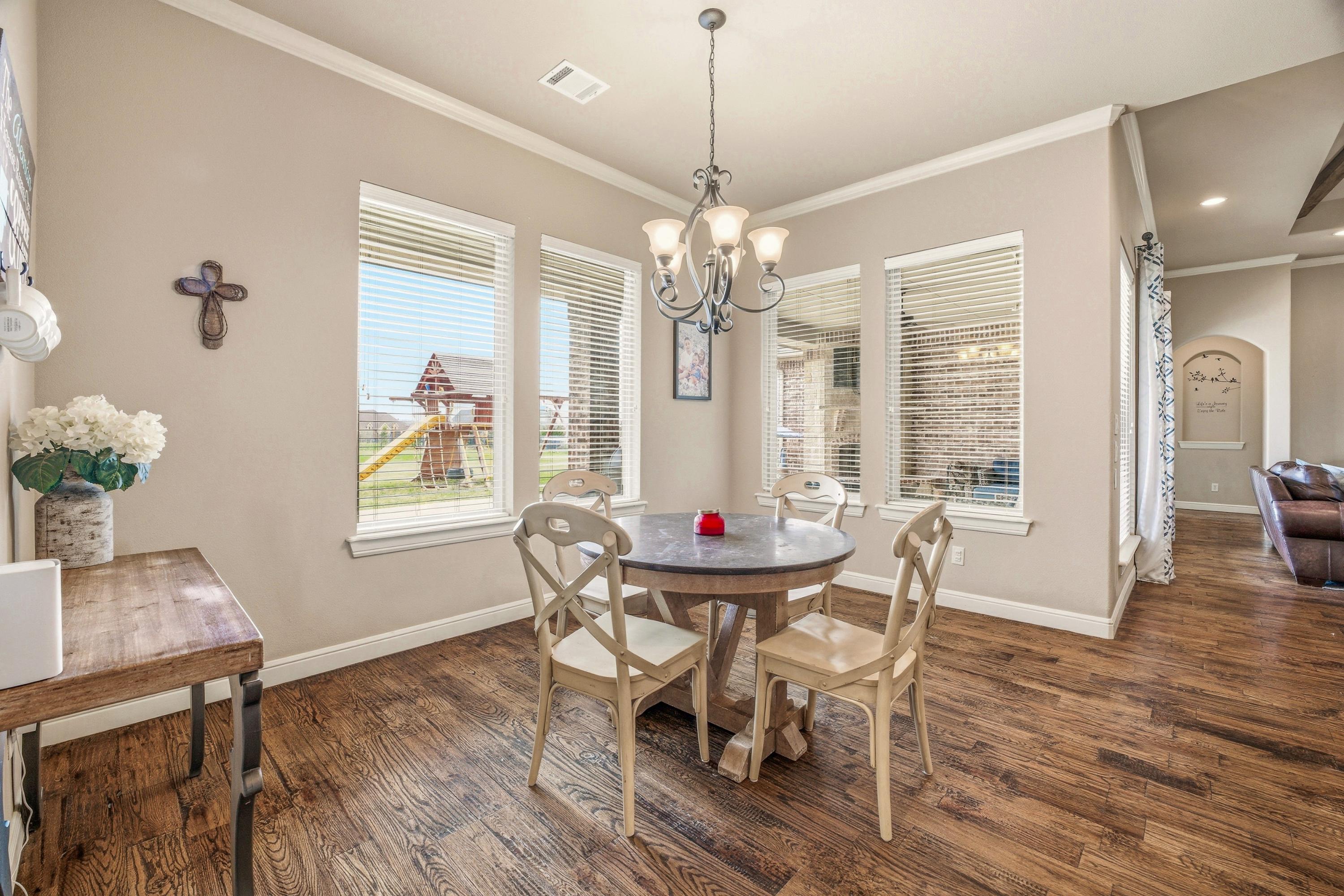 239 Bearclaw Circle Aledo TX 76008