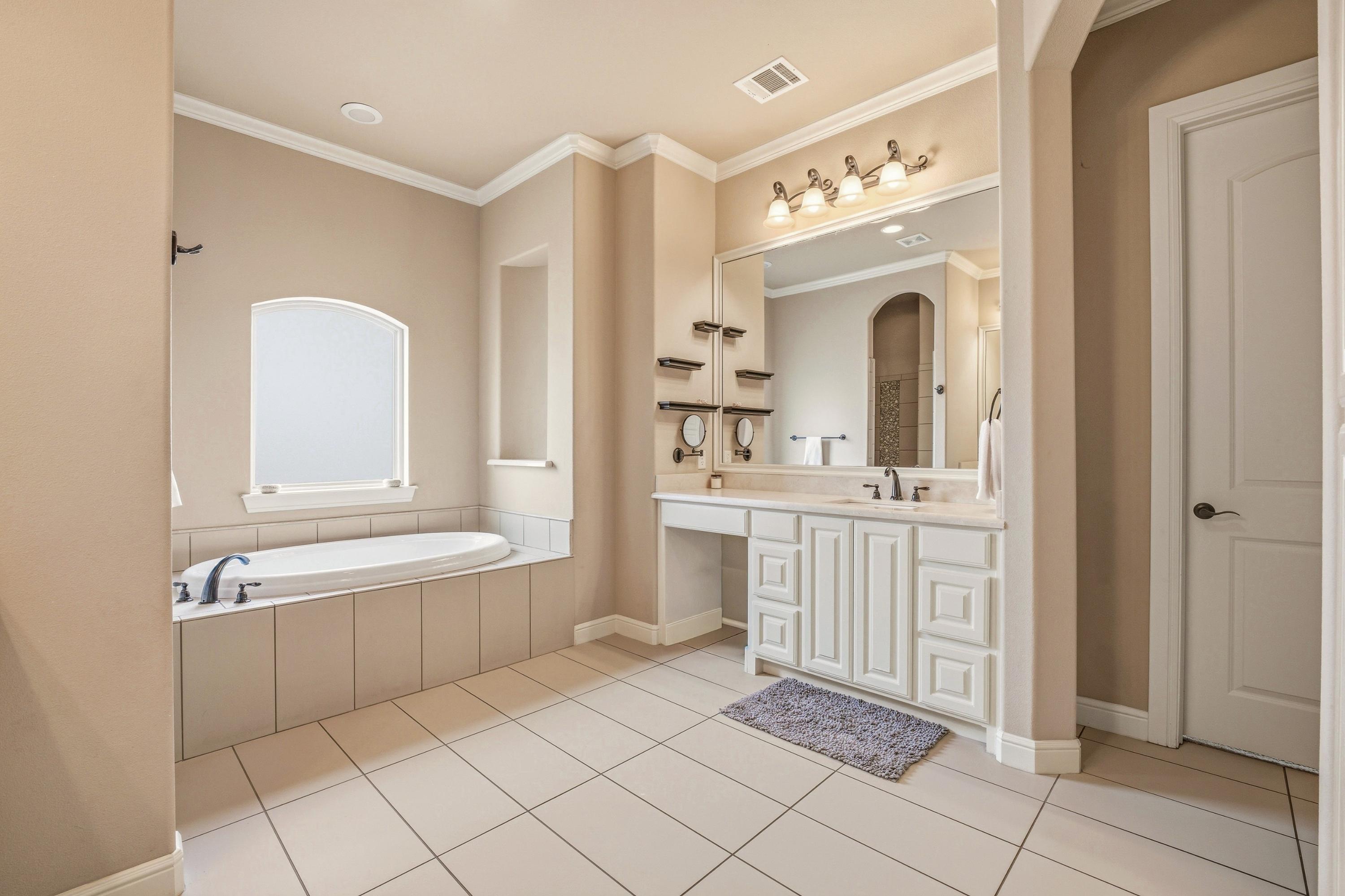 239 Bearclaw Circle Aledo TX 76008