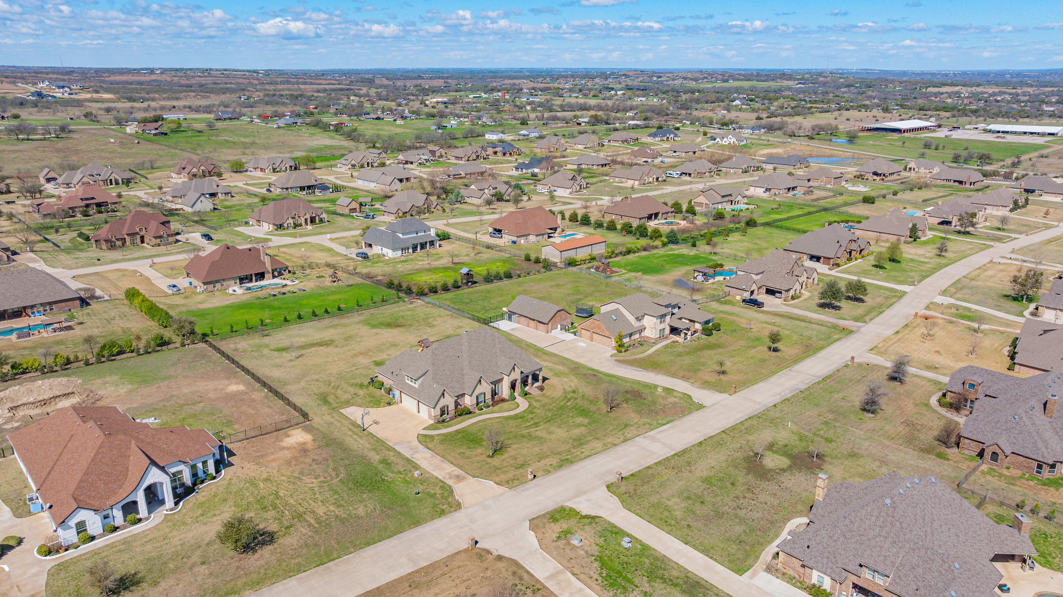 239 Bearclaw Circle Aledo TX 76008