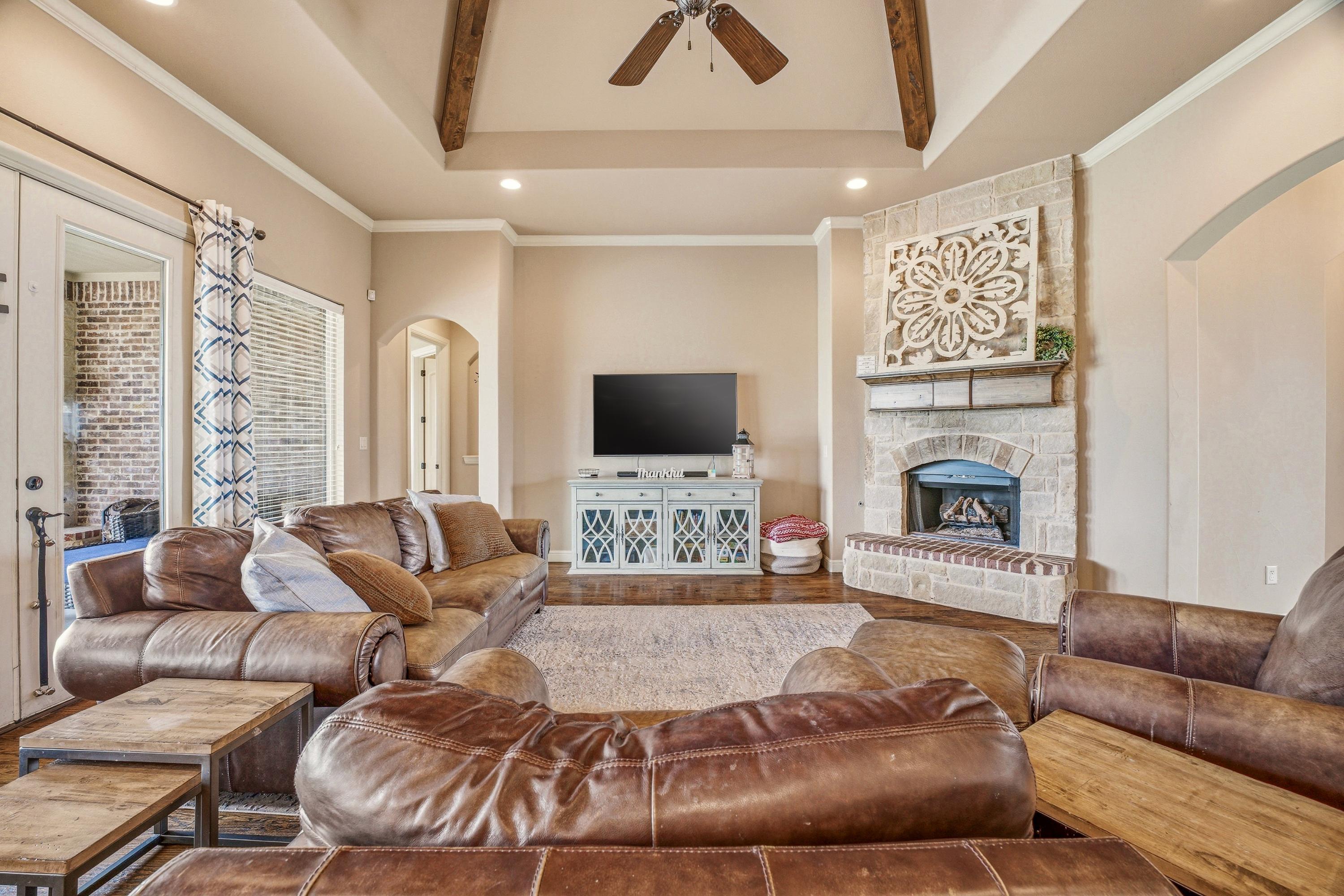 239 Bearclaw Circle Aledo TX 76008