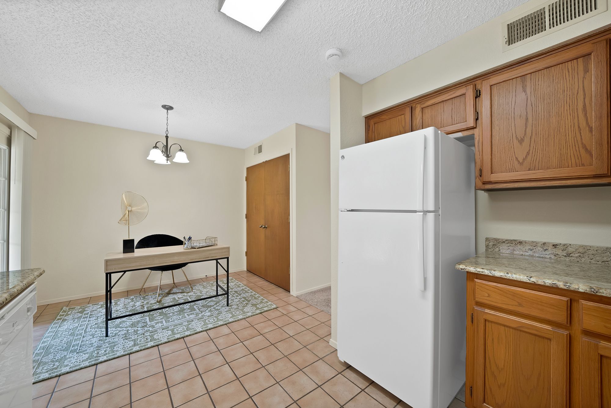 2415 Sanguinet Street Fort Worth TX 76107