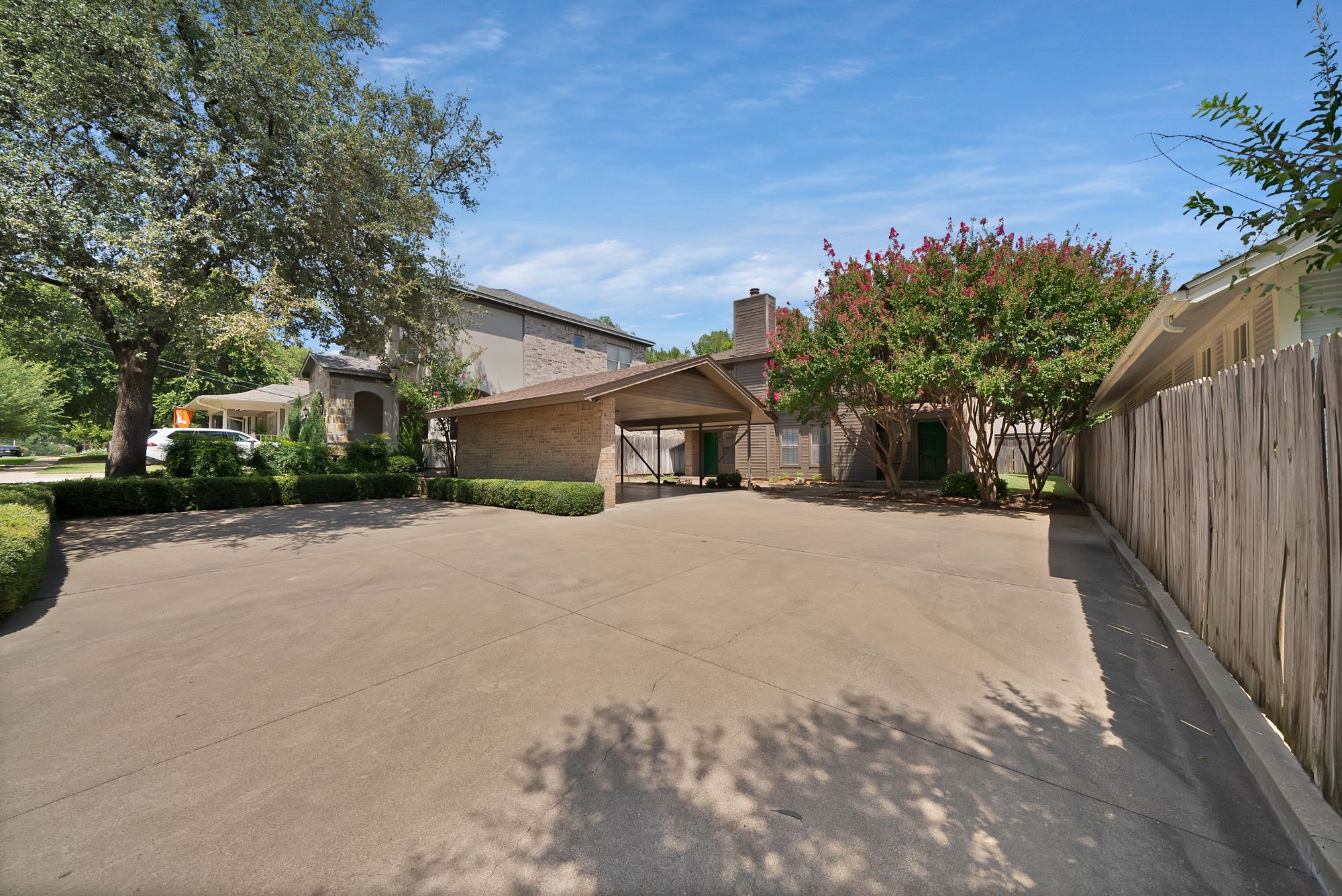 2415 Sanguinet Street Fort Worth TX 76107