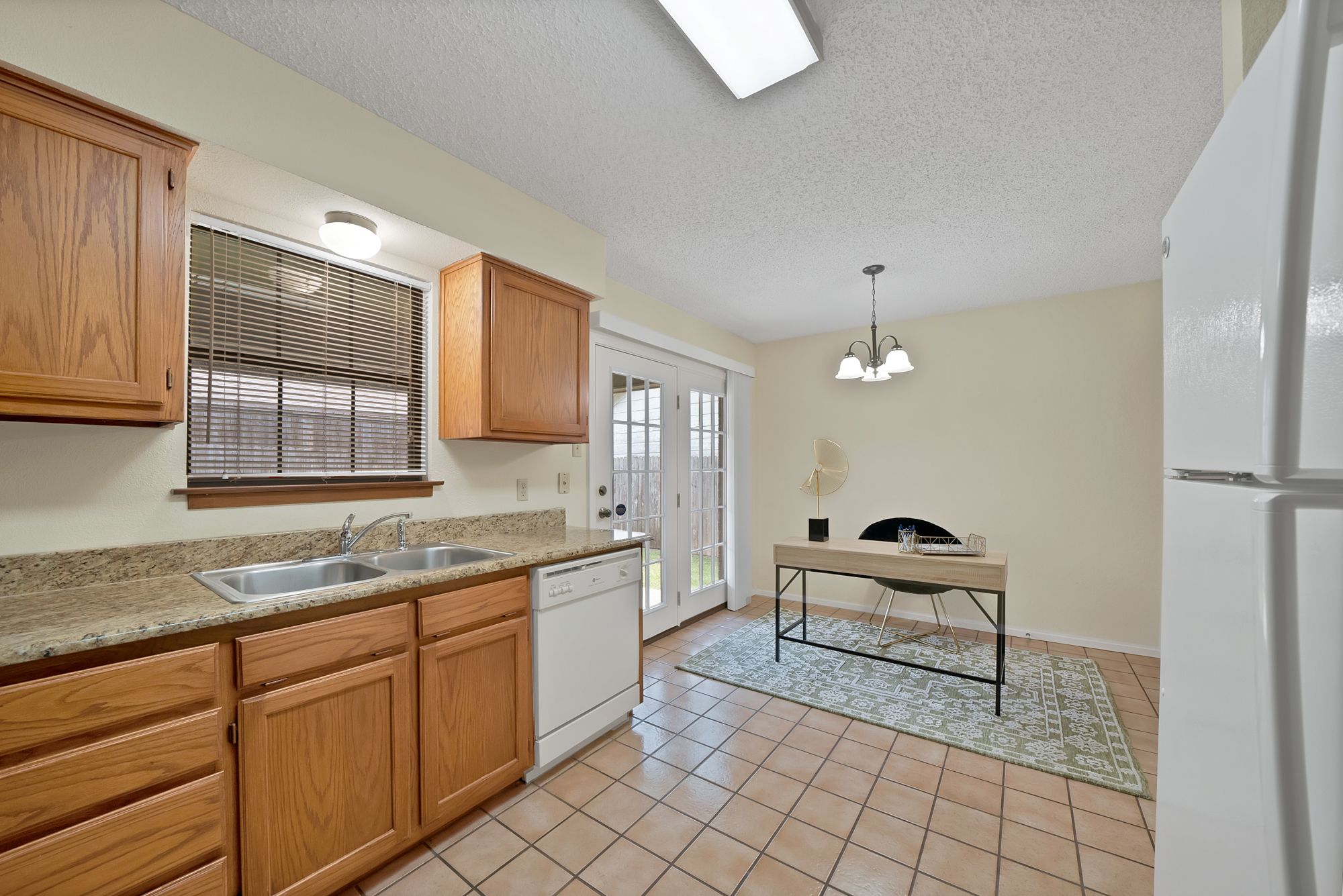 2415 Sanguinet Street Fort Worth TX 76107