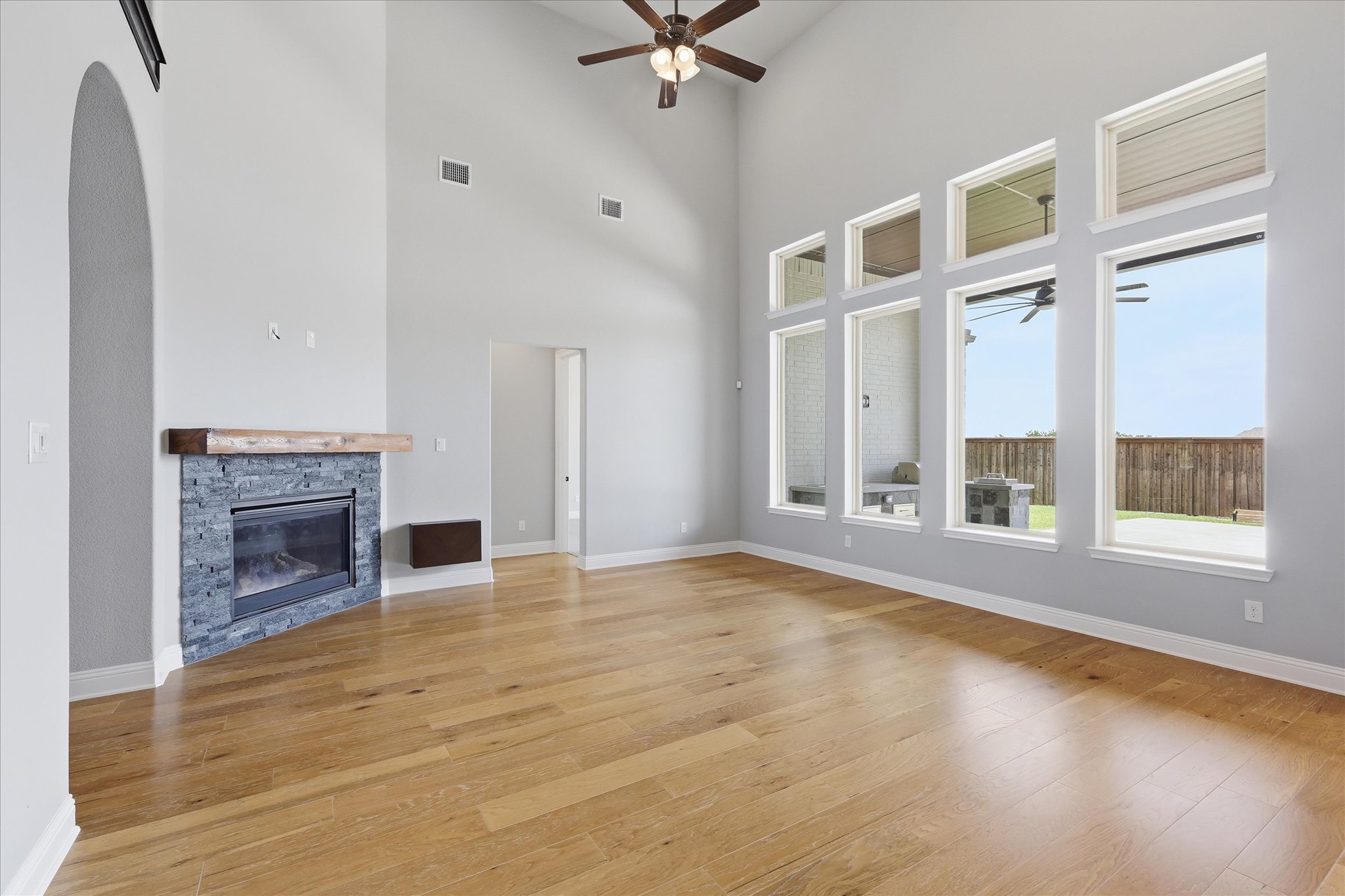 1713 Roundtree Circle E Fort Worth TX 76008