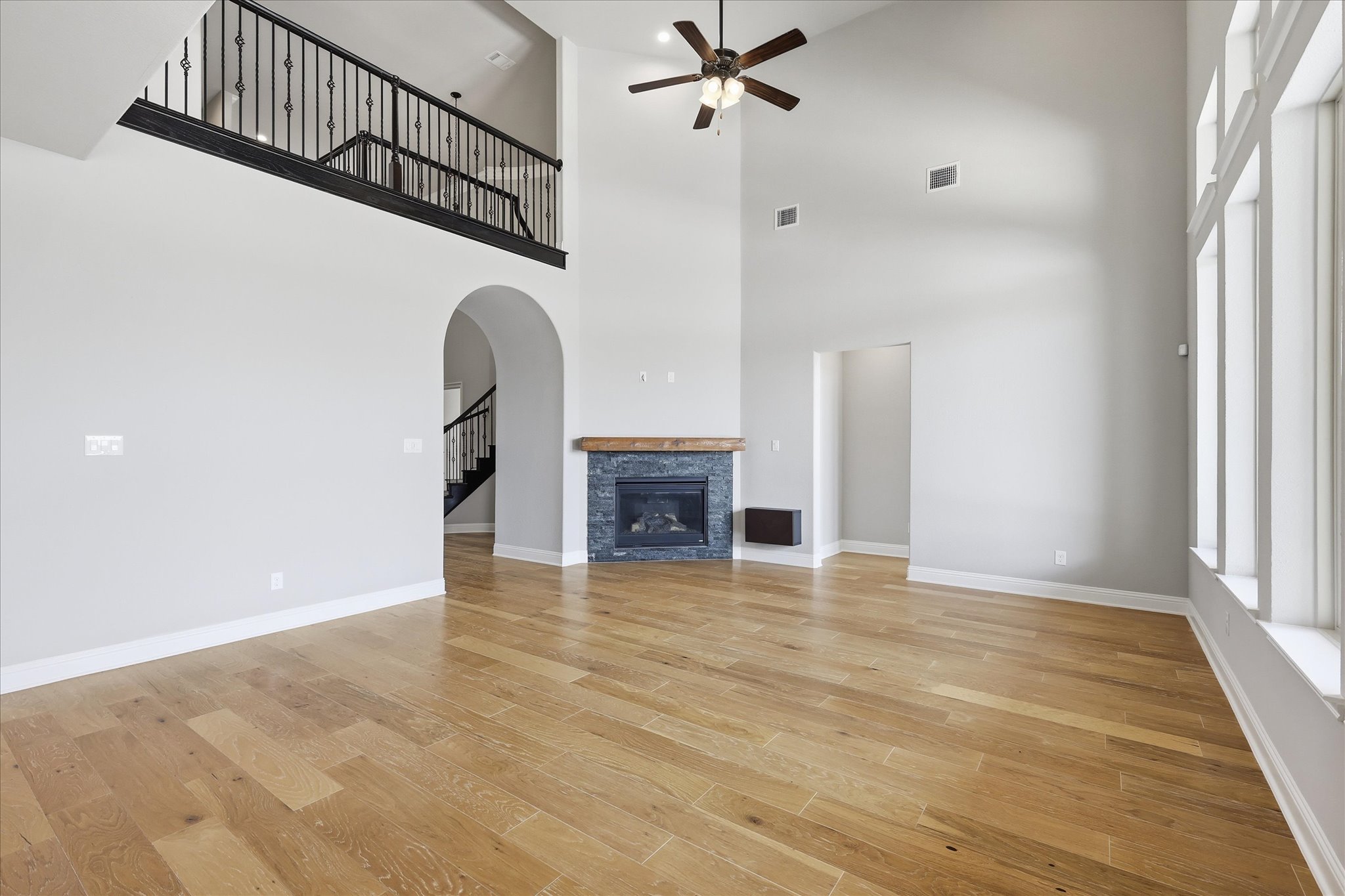 1713 Roundtree Circle E Fort Worth TX 76008