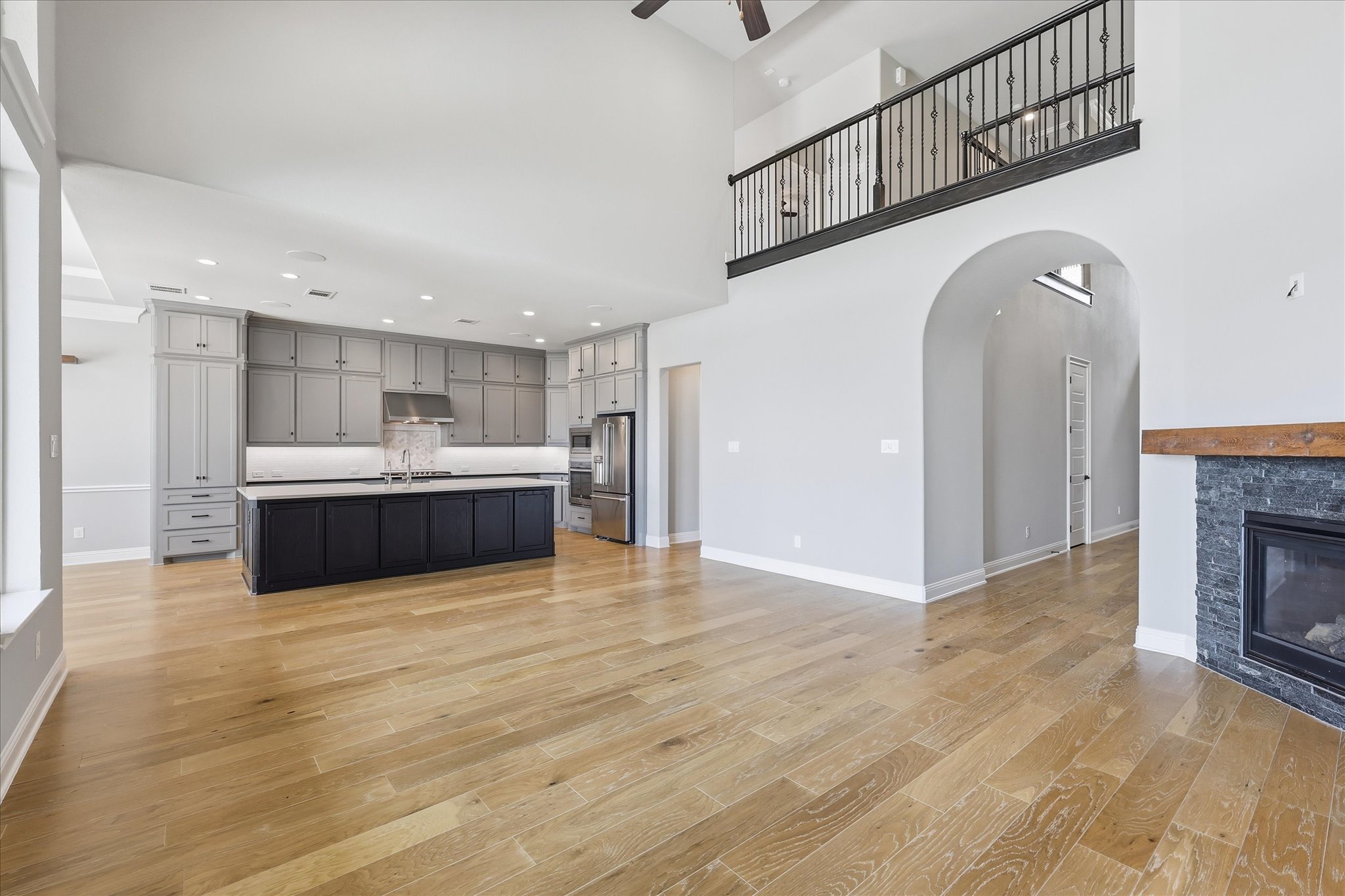 1713 Roundtree Circle E Fort Worth TX 76008