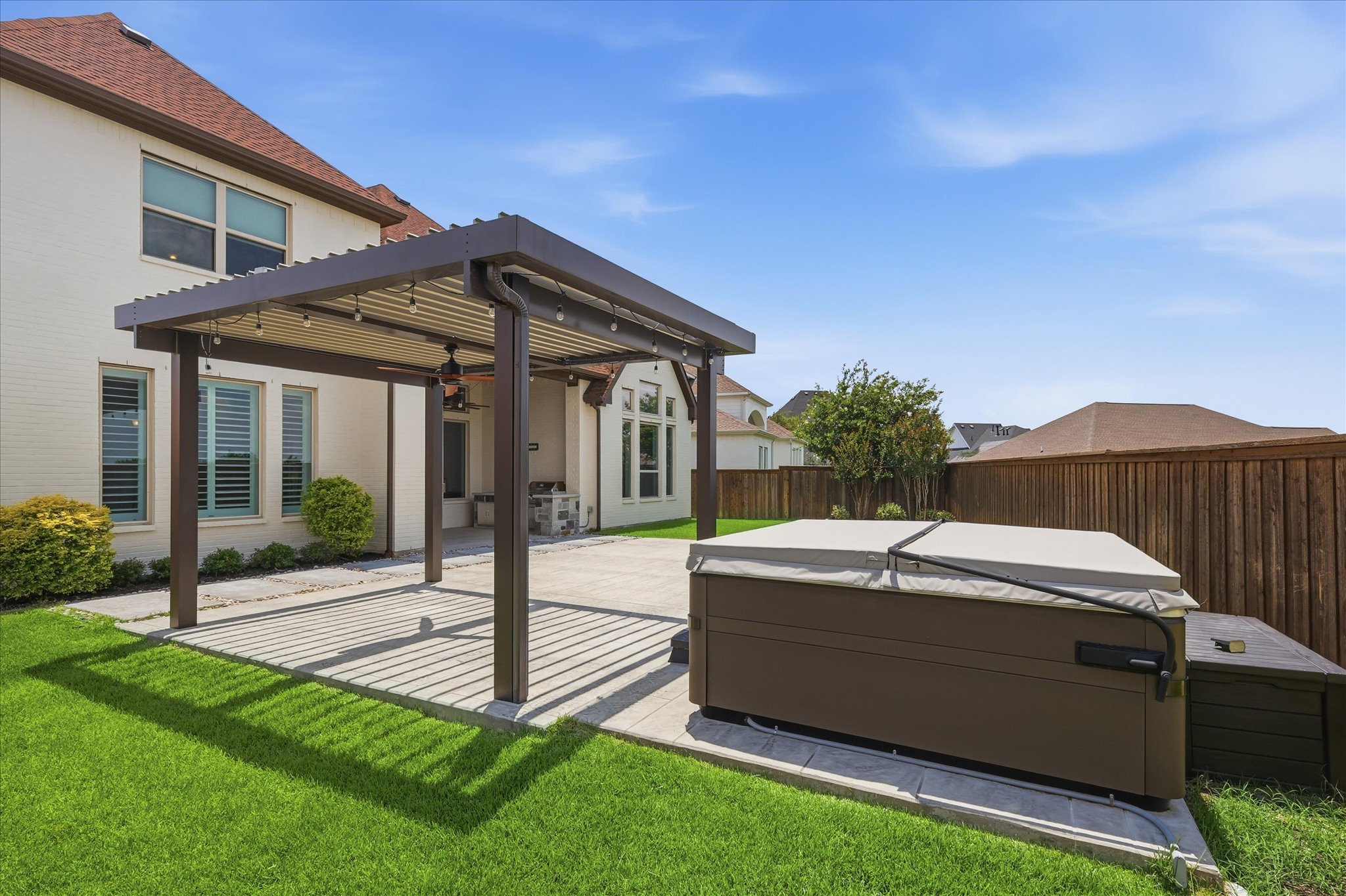 1713 Roundtree Circle E Fort Worth TX 76008