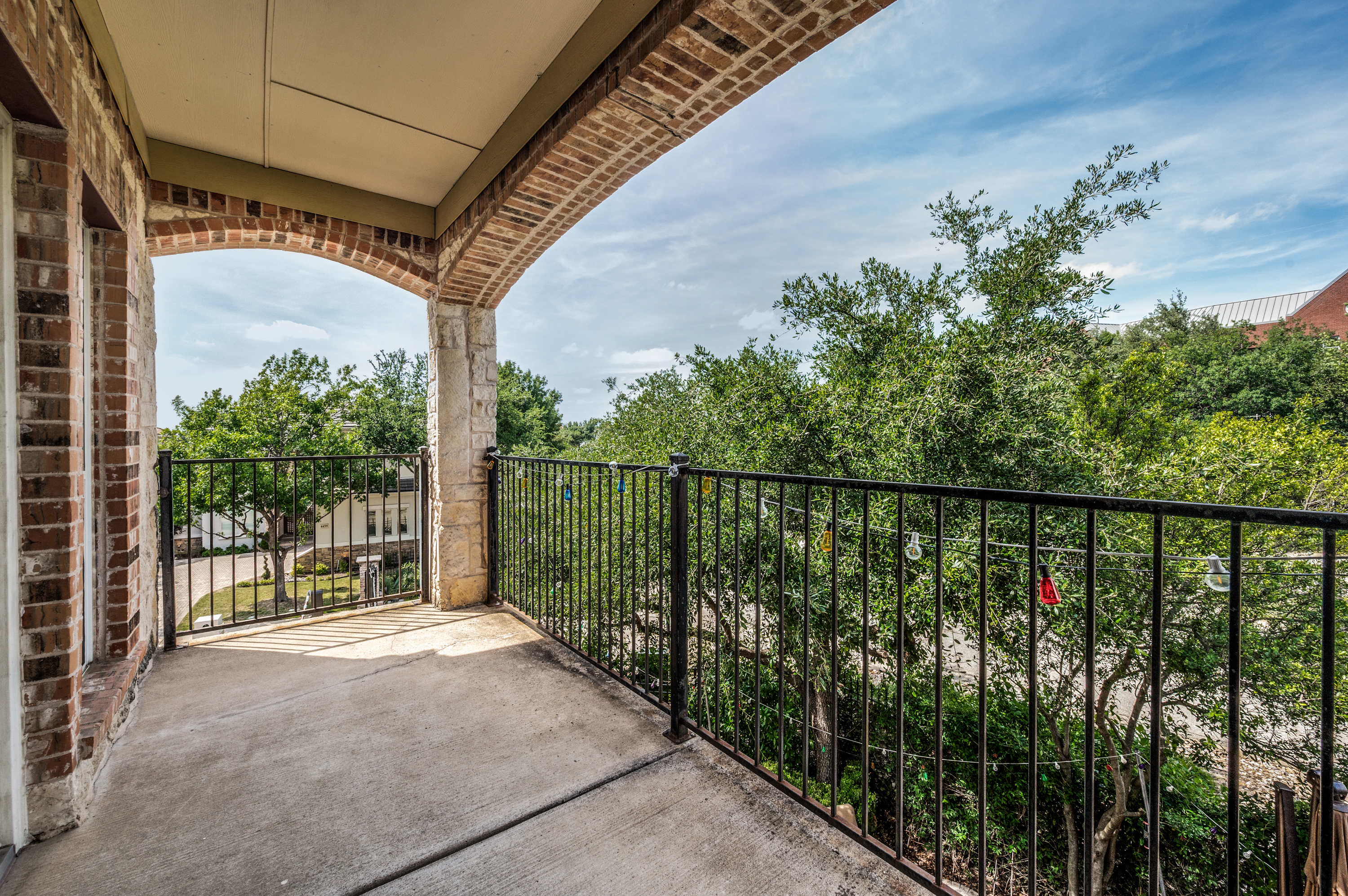 4474 Saint Andrews Boulevard Irving TX 75038