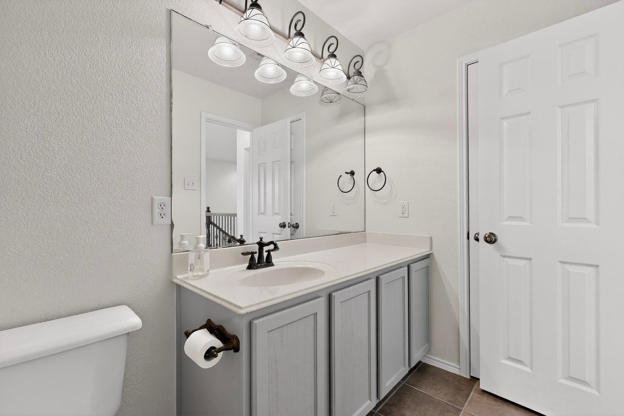 105 Canyon Court Waxahachie TX 75167