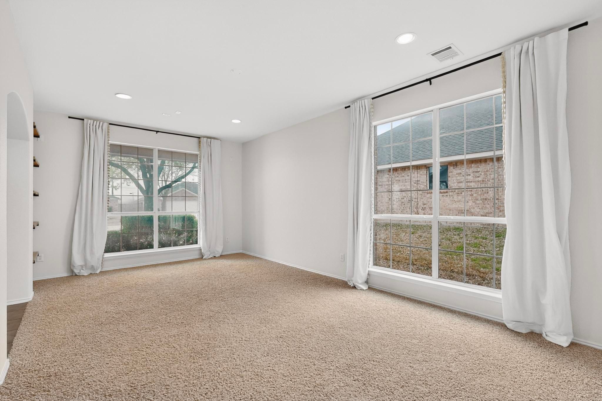 105 Canyon Court Waxahachie TX 75167