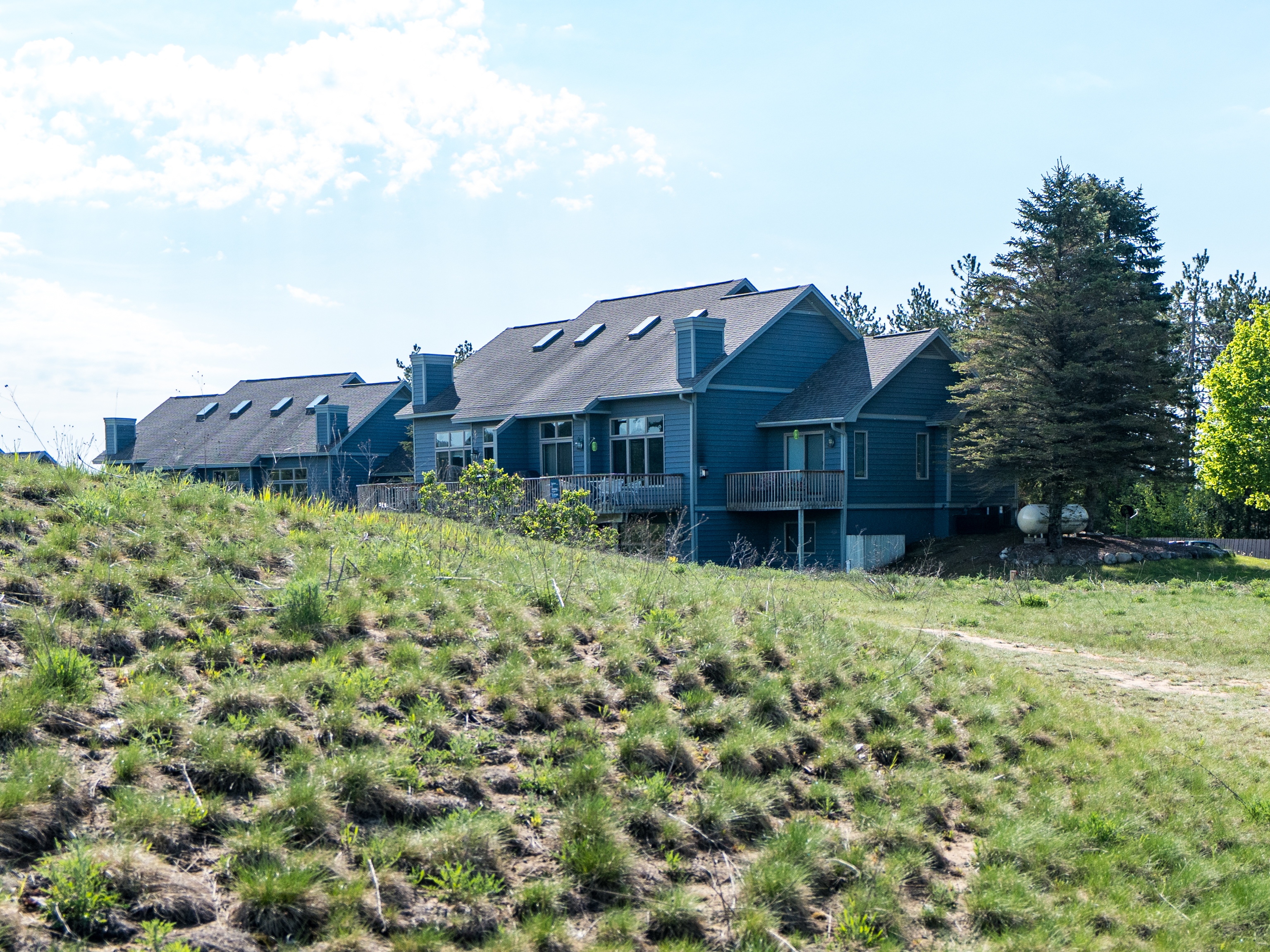 1800 Bear's Paw Trail Vanderbilt MI 49795