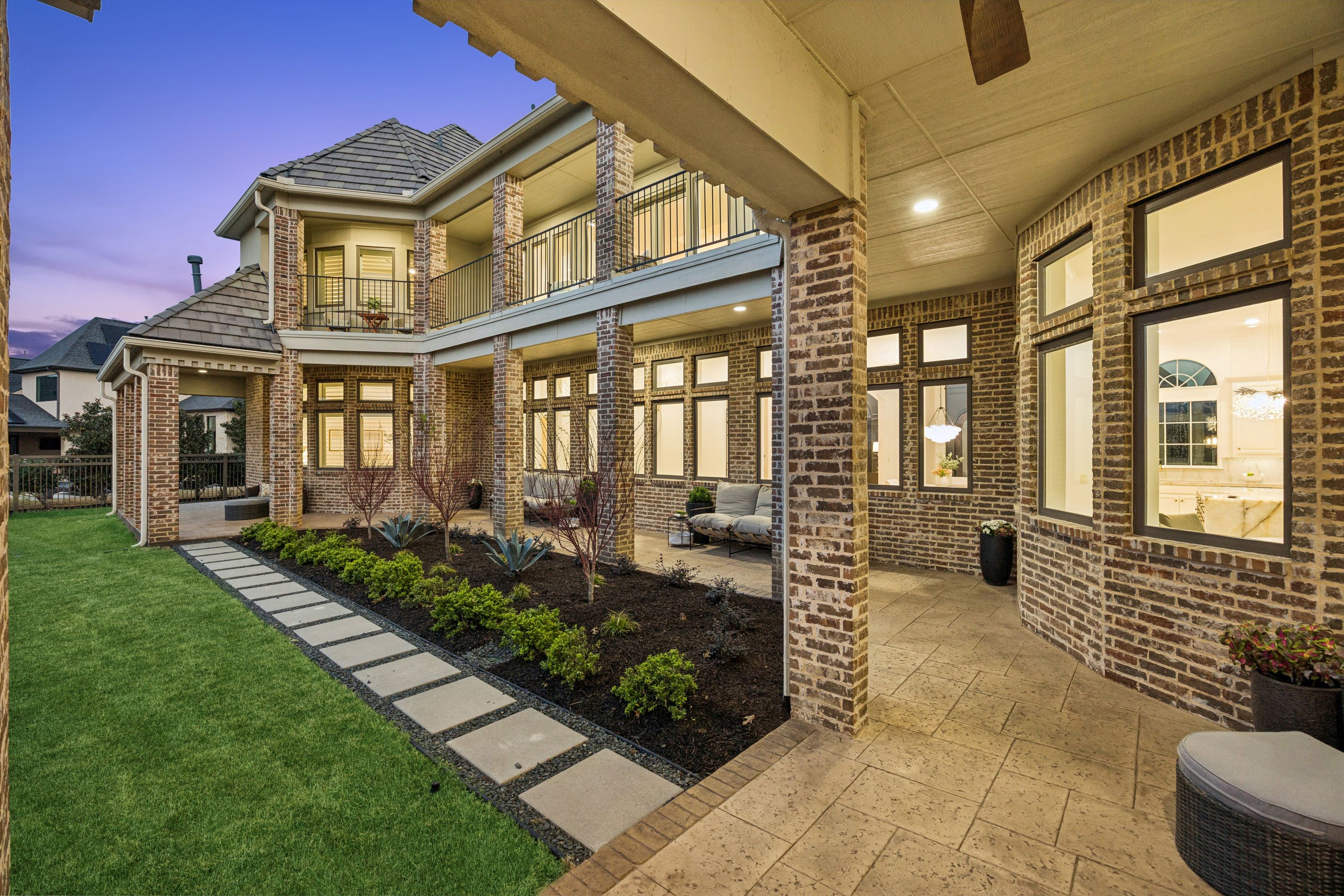 2032 Courtland Drive Frisco TX 75034