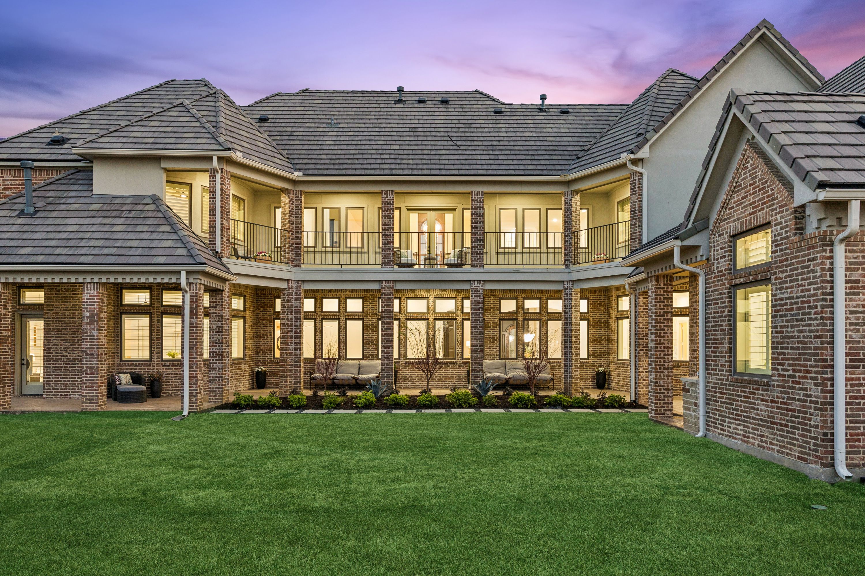 2032 Courtland Drive Frisco TX 75034